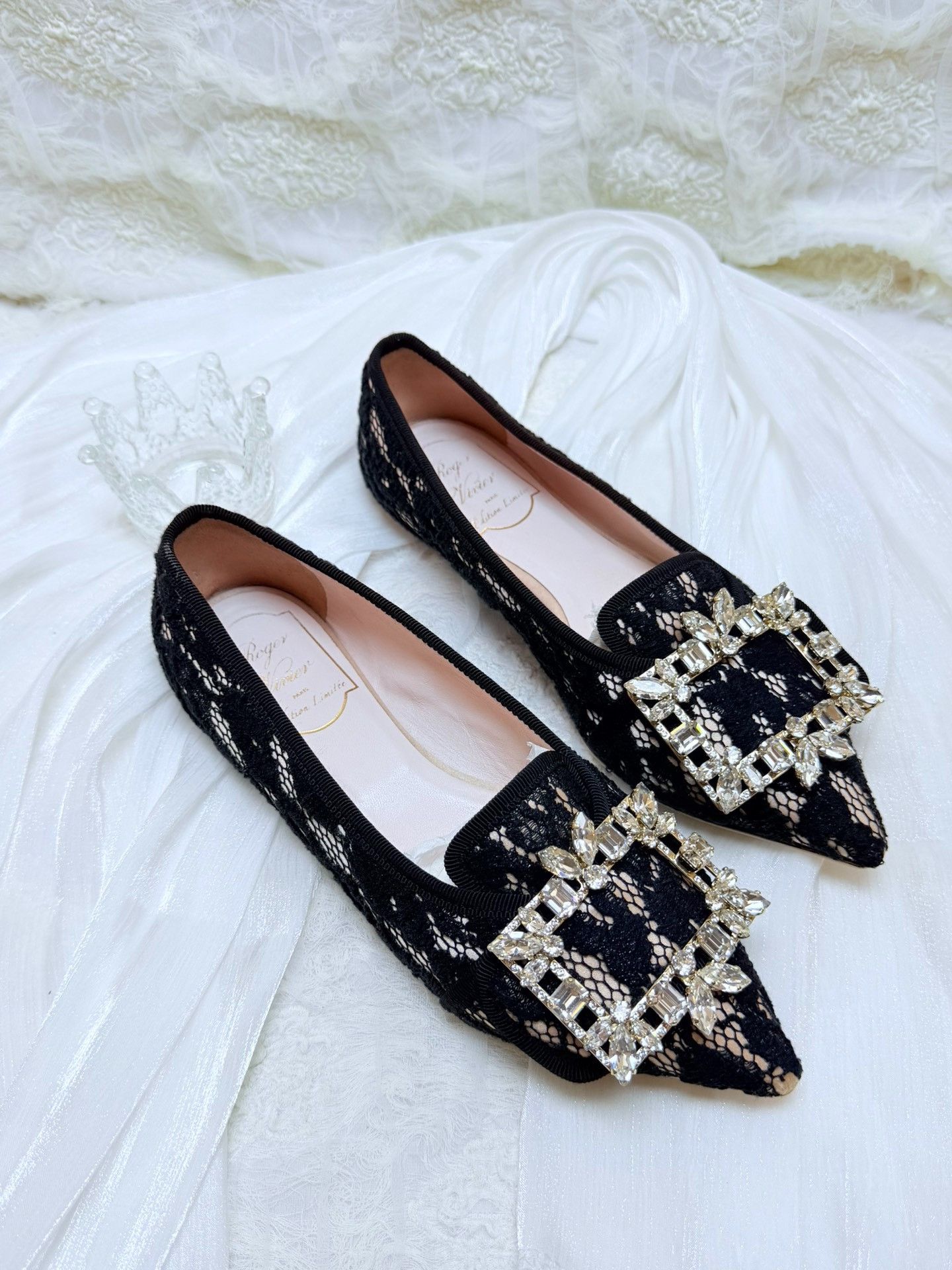 Roger Vivier Roger Vivier Retro Black Lowtop Sneakers us_5-5 Women Size US 5.5 / IT 35.5 - 3 Thumbnail