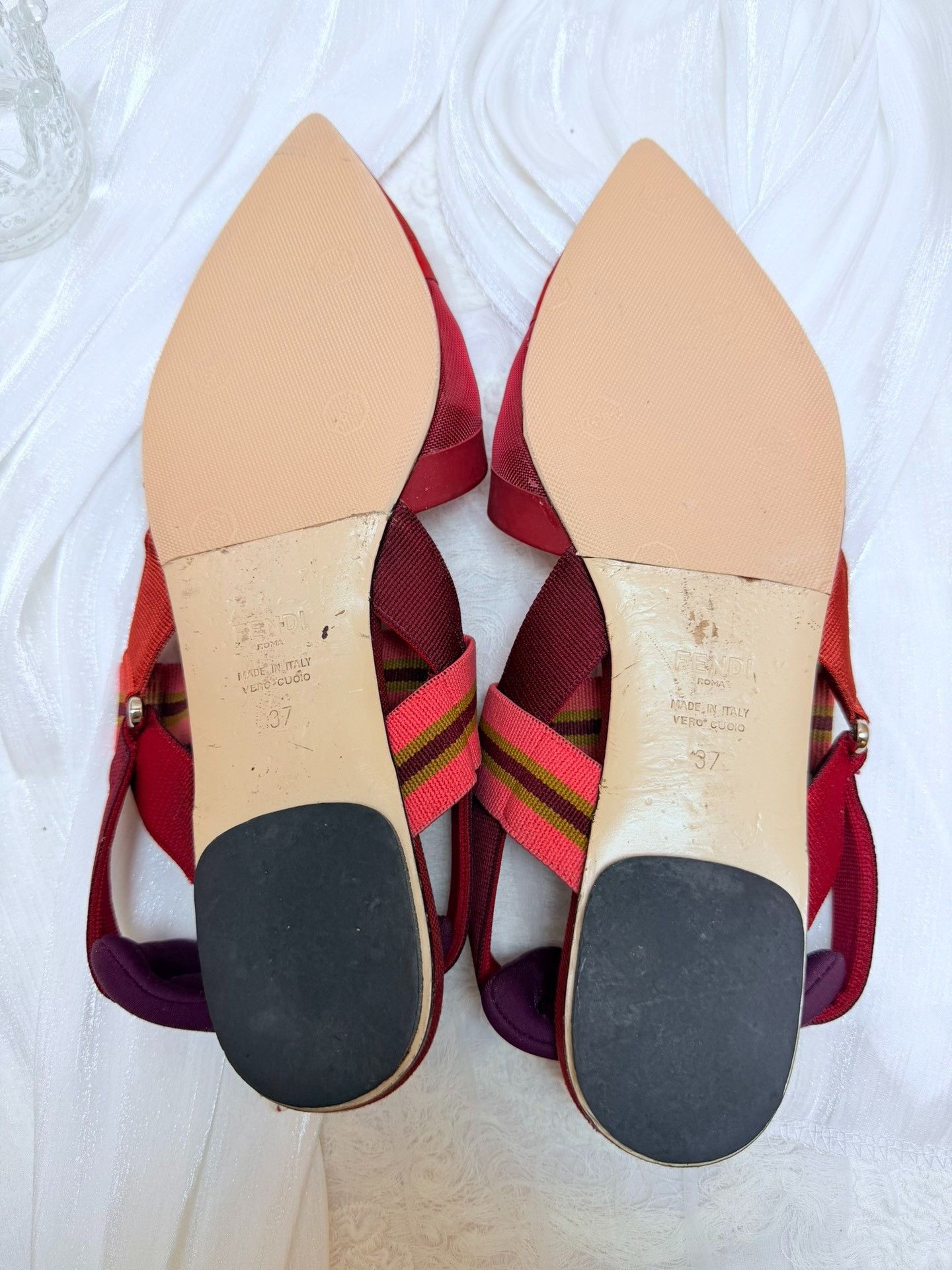 Fendi Fendi Red Lowtop Sneakers us_7 Women Size US 7 / IT 37 - 4 Thumbnail