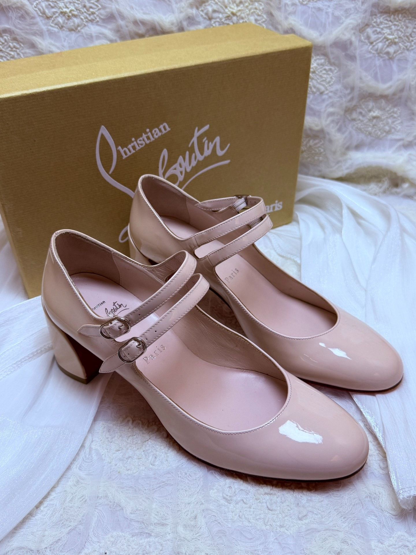 Christian Louboutin Christian Louboutin Pink Lowtop Sneakers us_7-5 Women Size US 7.5 / IT 37.5 - 2 Thumbnail