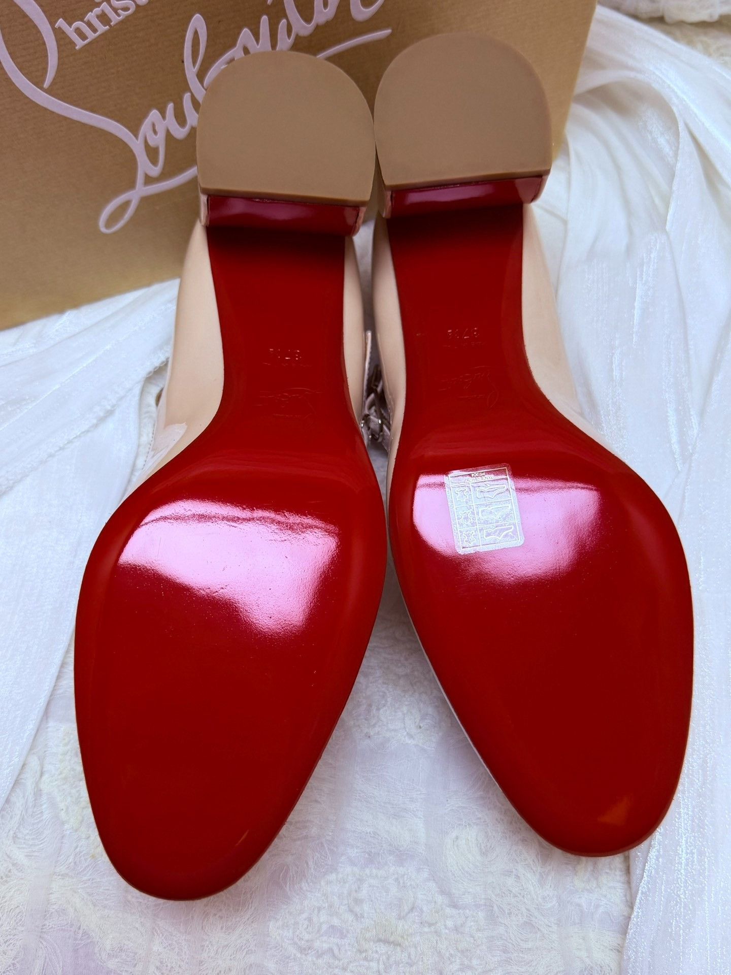 Christian Louboutin Christian Louboutin Pink Lowtop Sneakers us_7-5 Women Size US 7.5 / IT 37.5 - 6 Thumbnail