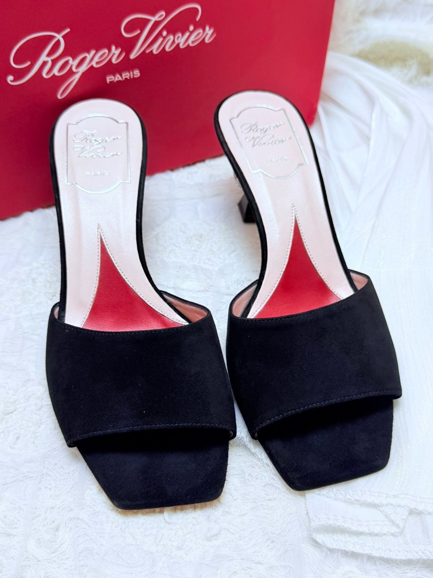 Roger Vivier Roger Vivier Retro Sandals us_7-5 Women Size US 7.5 / IT 37.5 - 2 Thumbnail