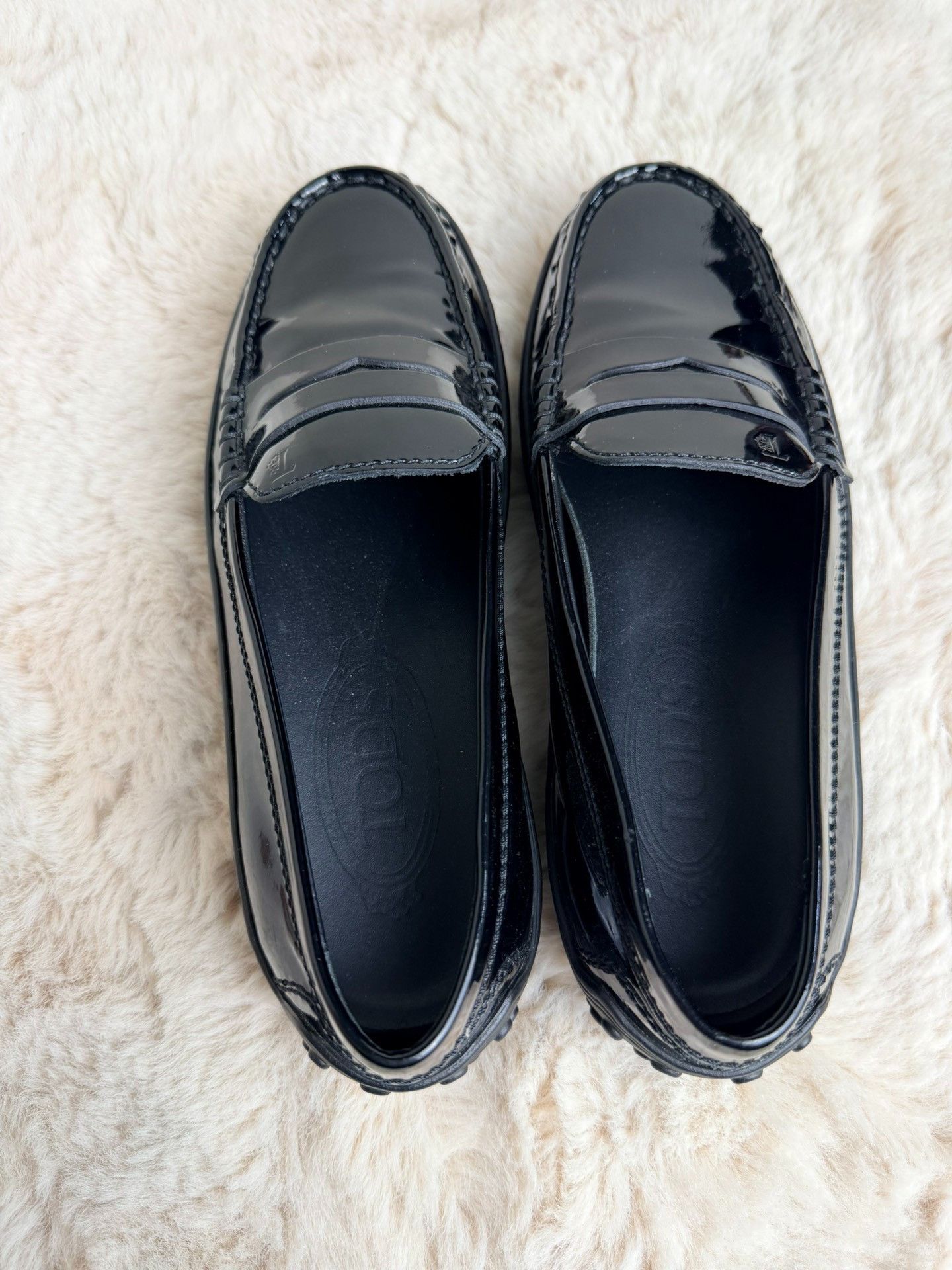Tod's Tod's Patent Black Lowtop Sneakers us_5-5 Women Size US 5.5 / IT 35.5 - 4 Thumbnail