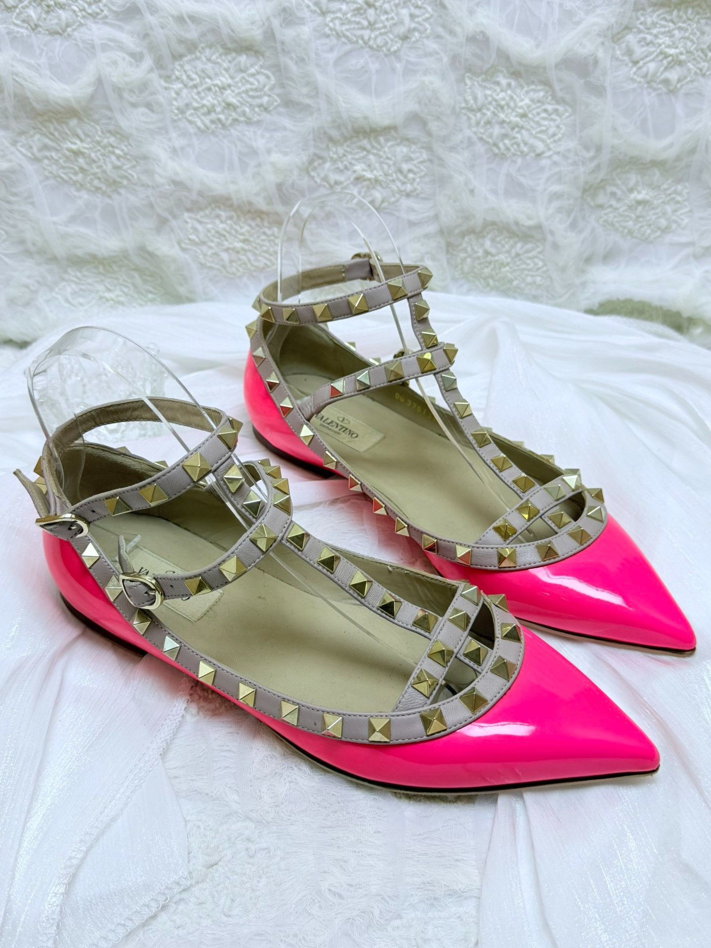Valentino Valentino Patent Pink Lowtop Sneakers us_8 Women Size US 8 / IT 38 - 2 Thumbnail