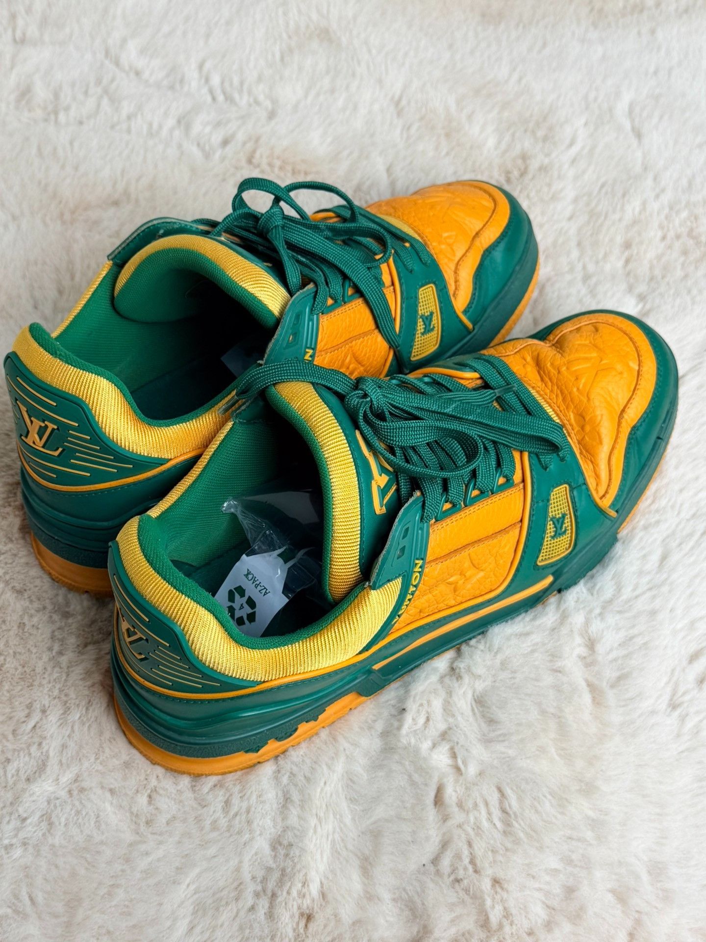 Louis Vuitton Louis Vuitton Training Yellow Lowtop Sneakers 9 Men Size US 9 / EU 42 - 2 Thumbnail