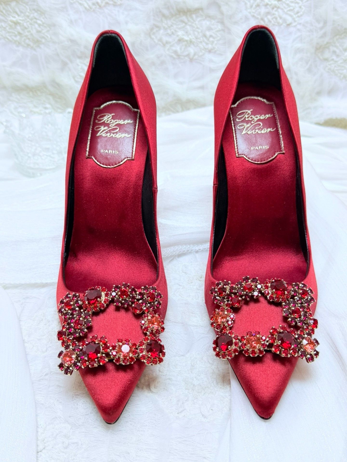 Roger Vivier Roger Vivier Retro Red Lowtop Sneakers us_6 Women Size US 6 / IT 36 - 3 Thumbnail