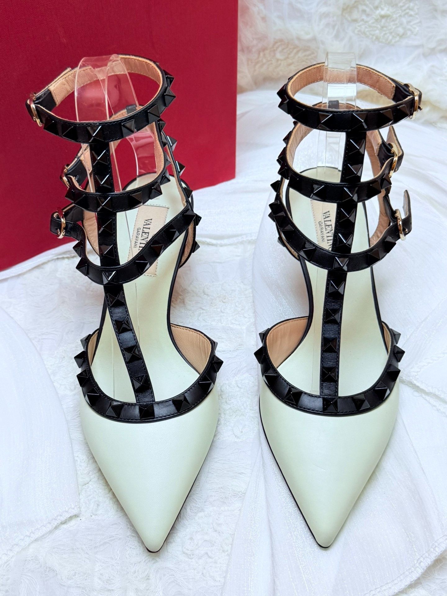 Valentino Valentino Black Sandals us_6 Women Size US 6 / IT 36 - 2 Thumbnail