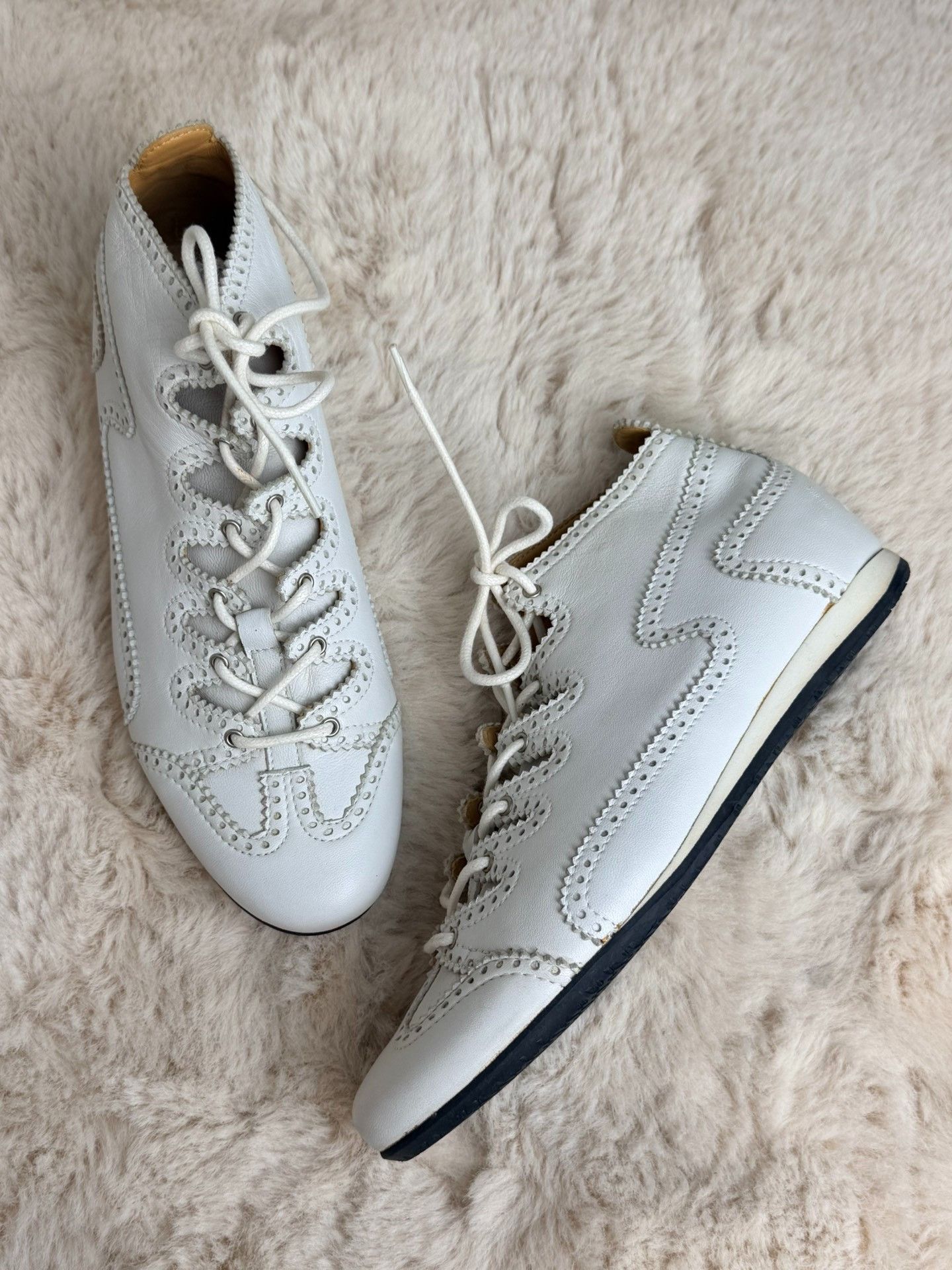 Hermes Hermes Casual White Hitop Sneakers us_6-5 Women Size US 6.5 / IT 36.5 - 4 Thumbnail