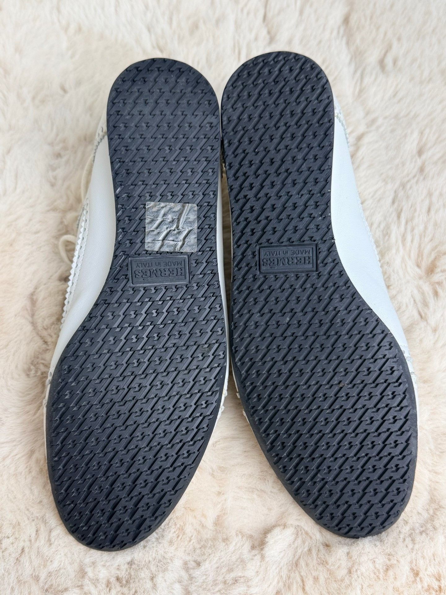 Hermes Hermes Casual White Hitop Sneakers us_6-5 Women Size US 6.5 / IT 36.5 - 6 Thumbnail