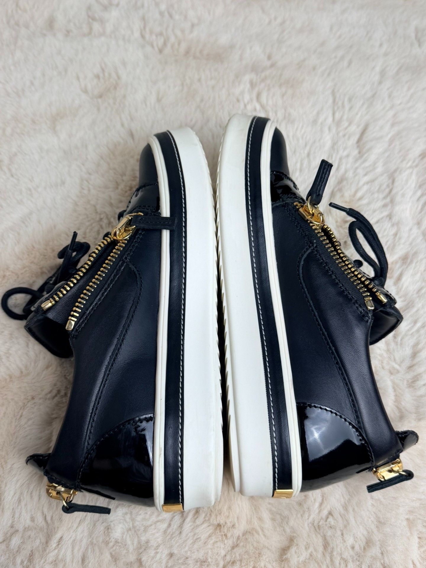 Giuseppe Zanotti Giuseppe Zanotti Gold Lowtop Sneakers us_7 Women Size US 7 / IT 37 - 6 Thumbnail