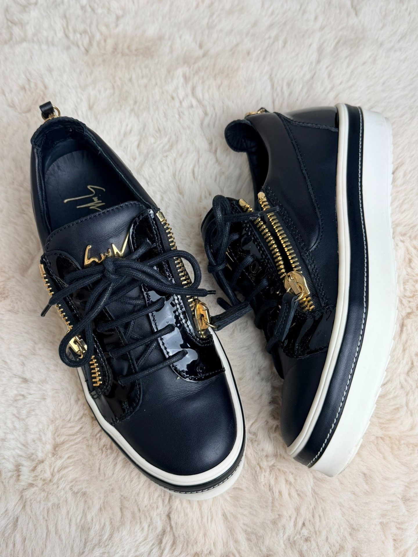 Giuseppe Zanotti Giuseppe Zanotti Gold Lowtop Sneakers us_7 Women Size US 7 / IT 37 - 4 Thumbnail
