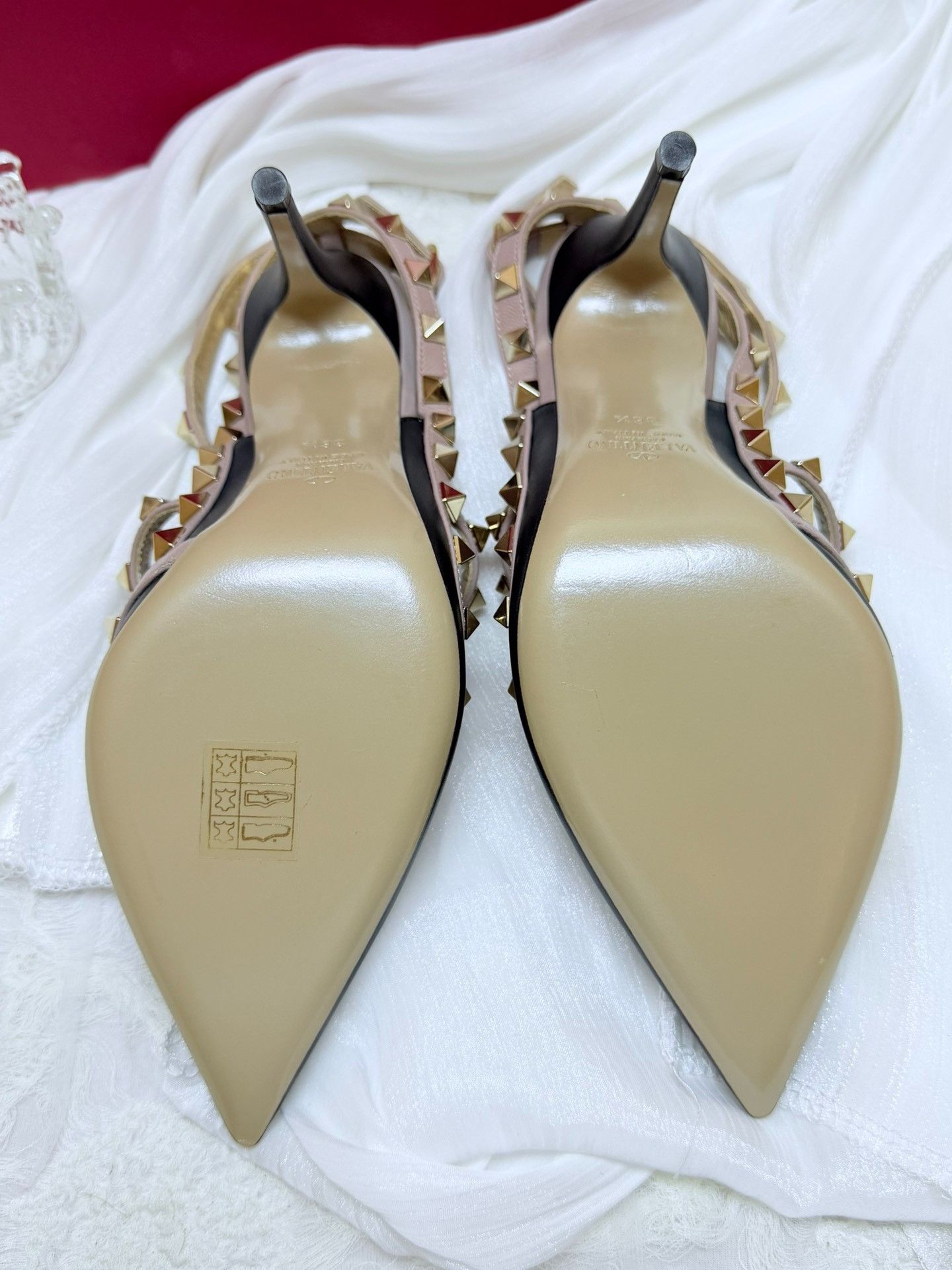 Valentino Valentino Black Sandals us_6-5 Women Size US 6.5 / IT 36.5 - 6 Thumbnail