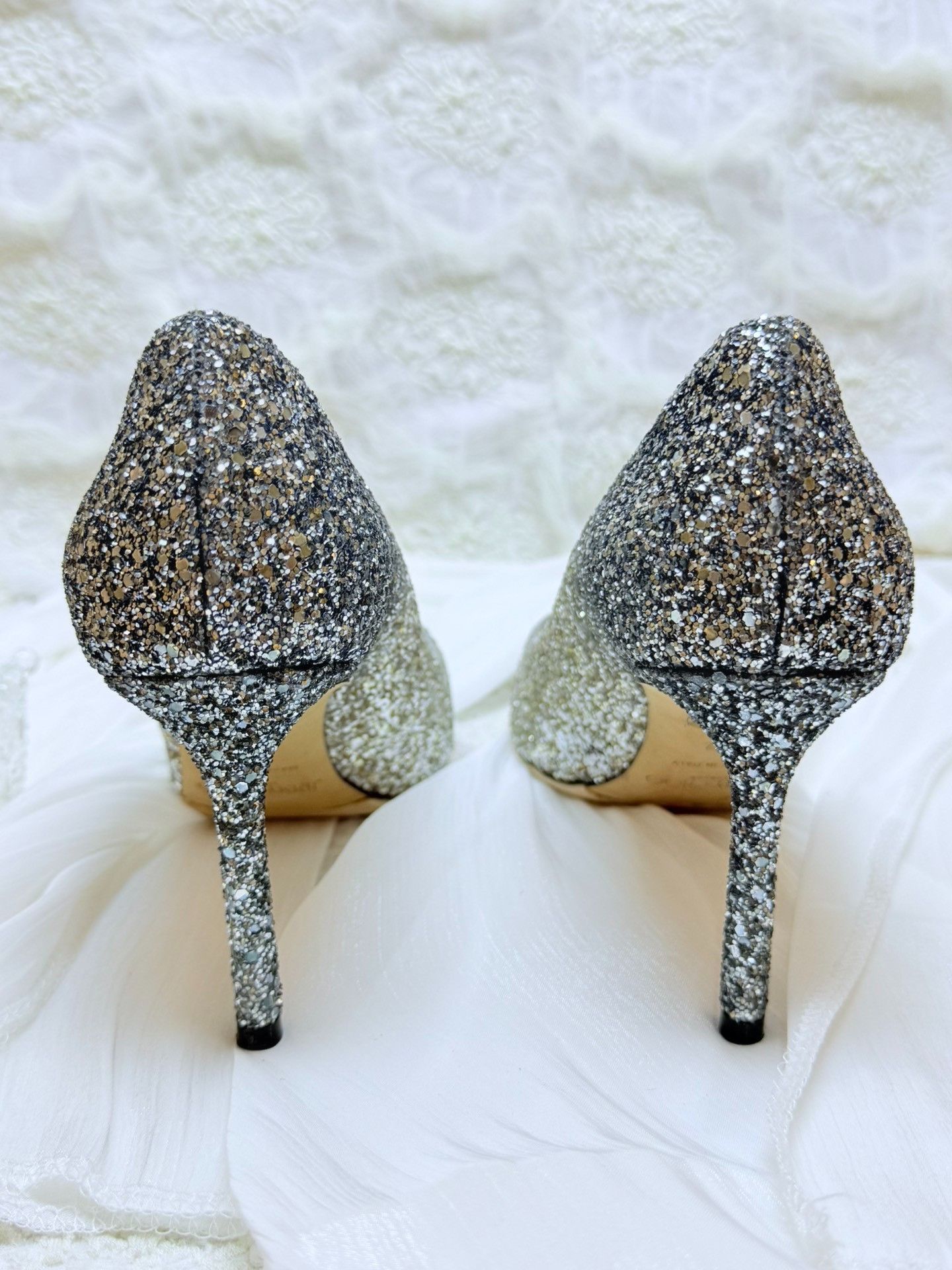 Jimmy Choo Jimmy Choo Silver Lowtop Sneakers us_7 Women Size US 7 / IT 37 - 4 Thumbnail