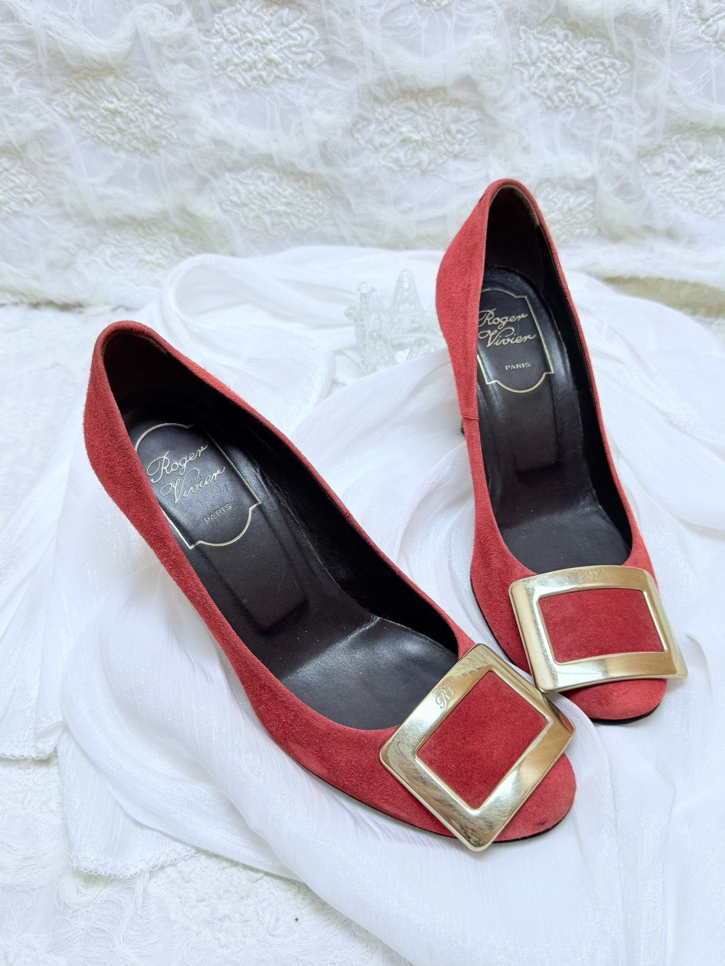 Roger Vivier Roger Vivier Retro Red Lowtop Sneakers us_5 Women Size US 5 / IT 35 - 3 Thumbnail
