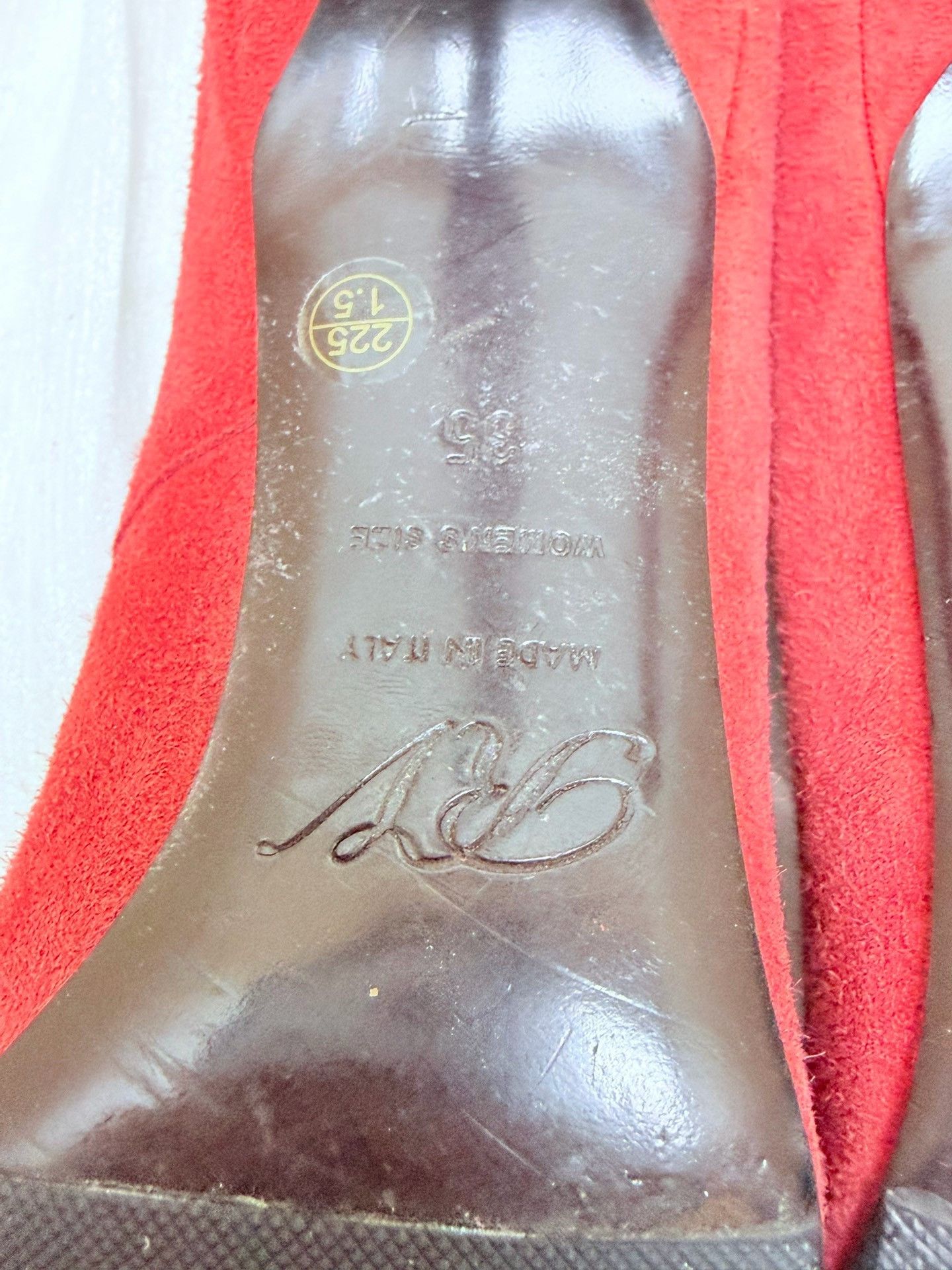 Roger Vivier Roger Vivier Retro Red Lowtop Sneakers us_5 Women Size US 5 / IT 35 - 7 Thumbnail