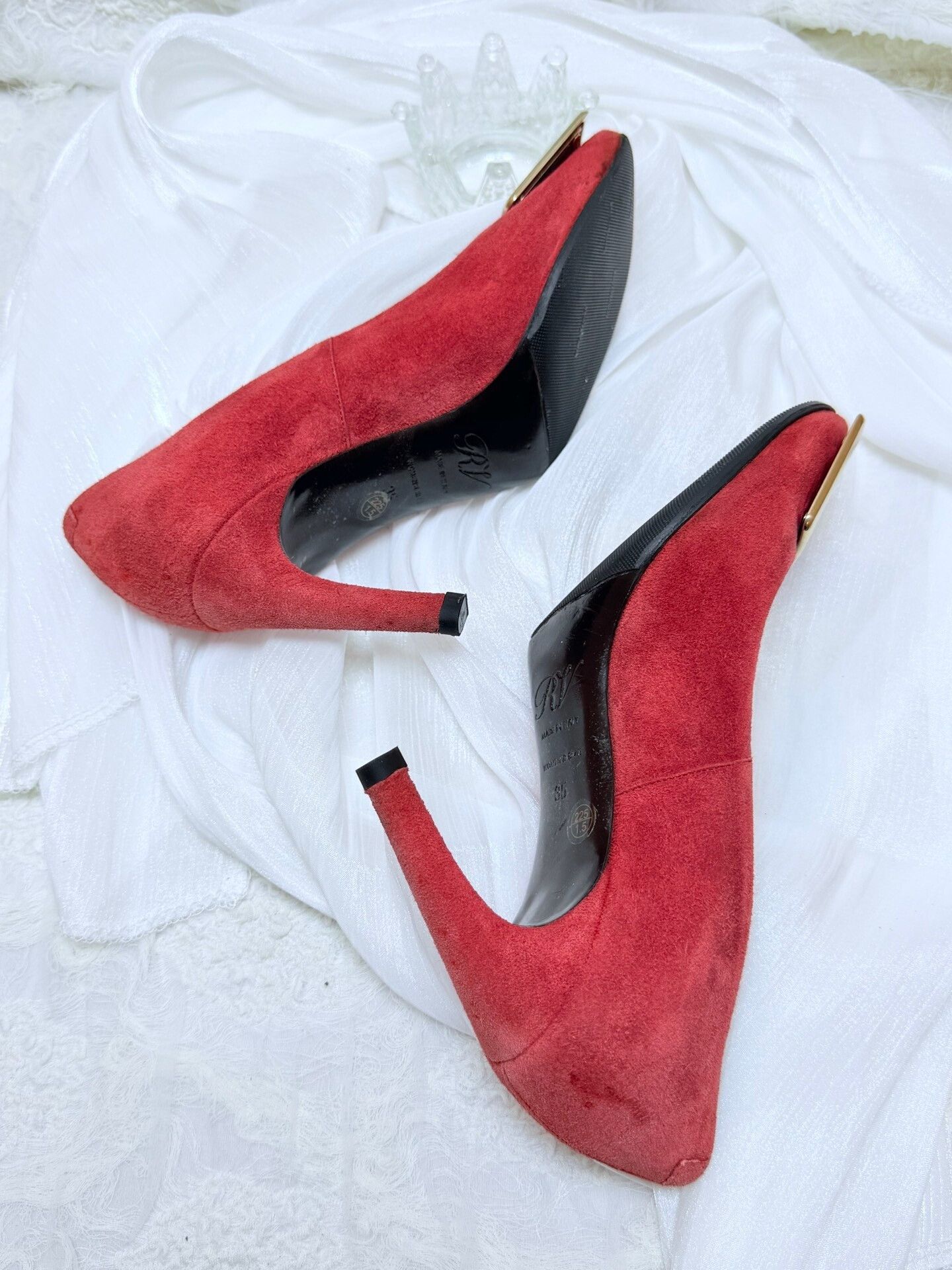 Roger Vivier Roger Vivier Retro Red Lowtop Sneakers us_5 Women Size US 5 / IT 35 - 6 Thumbnail