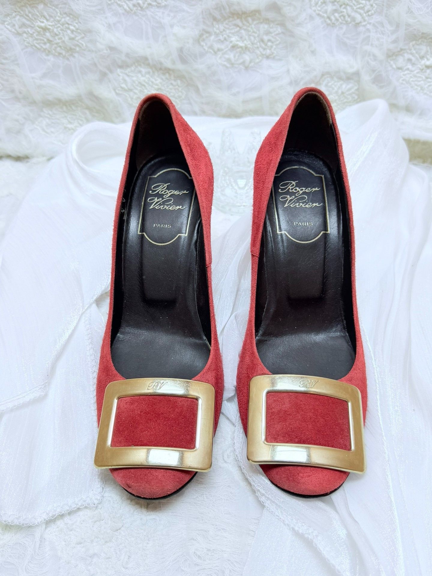 Roger Vivier Roger Vivier Retro Red Lowtop Sneakers us_5 Women Size US 5 / IT 35 - 2 Thumbnail
