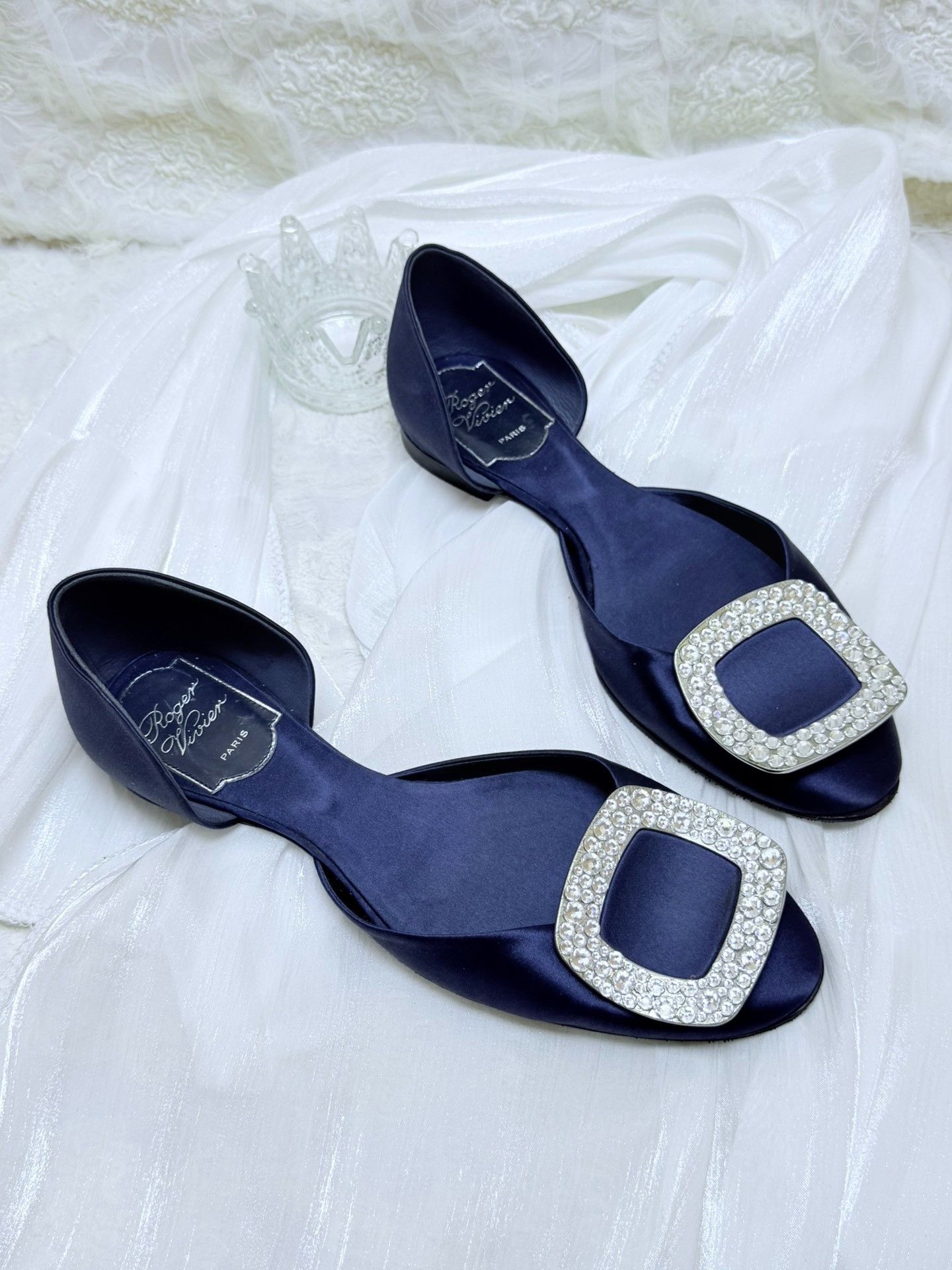 Roger Vivier Roger Vivier Retro Blue Lowtop Sneakers us_5 Women Size US 5 / IT 35 - 3 Thumbnail