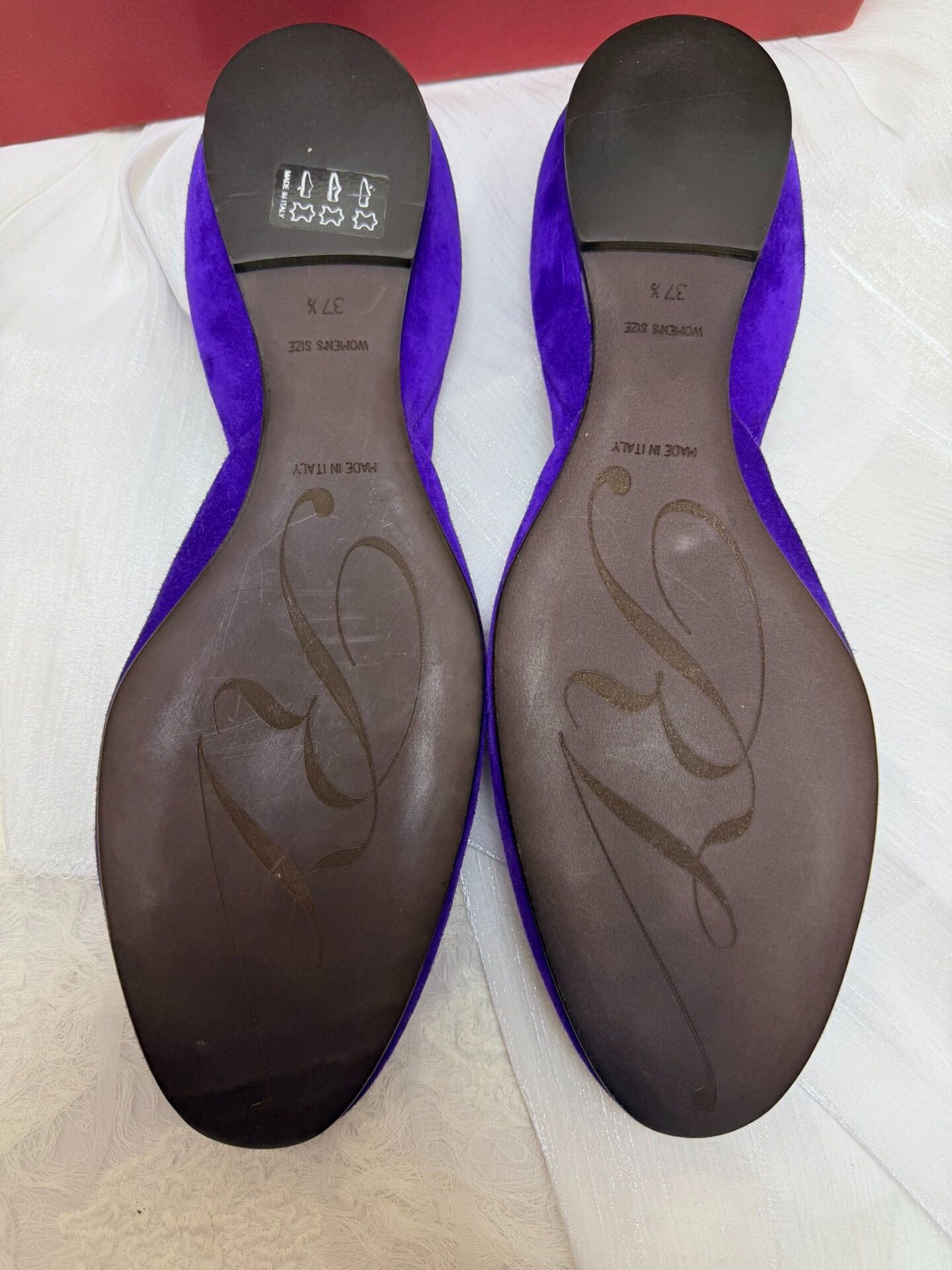 Roger Vivier Roger Vivier Retro Purple Lowtop Sneakers us_7-5 Women Size US 7.5 / IT 37.5 - 4 Thumbnail