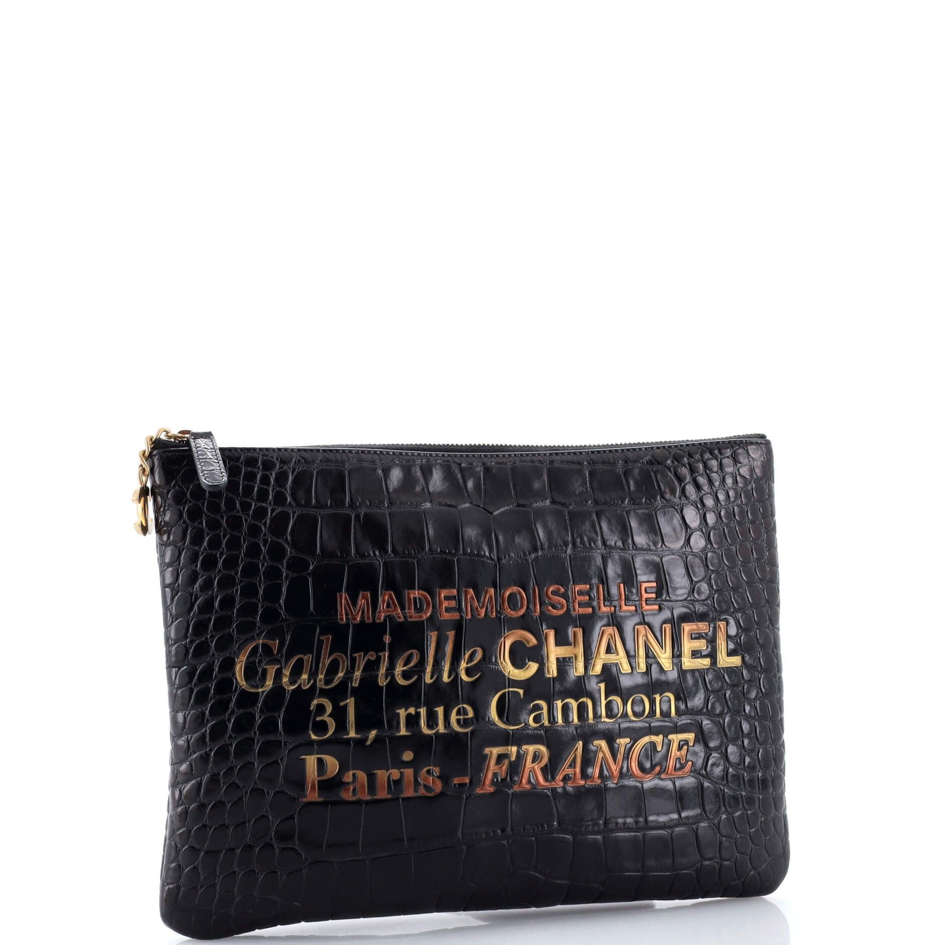 Chanel Signature O Case Pouch Size ONE SIZE - 2 Thumbnail