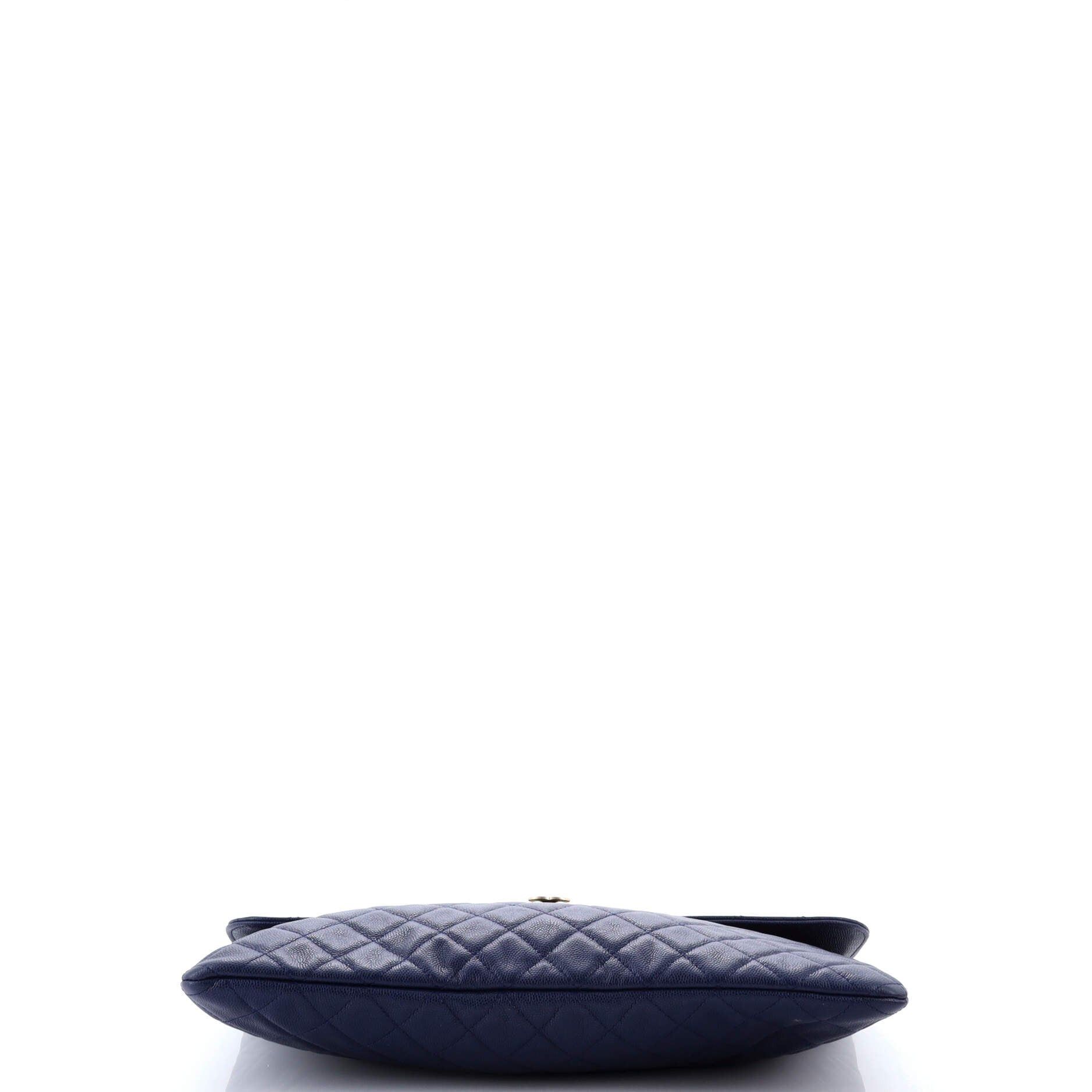 Chanel Golden Class O Case Clutch Size ONE SIZE - 4 Thumbnail