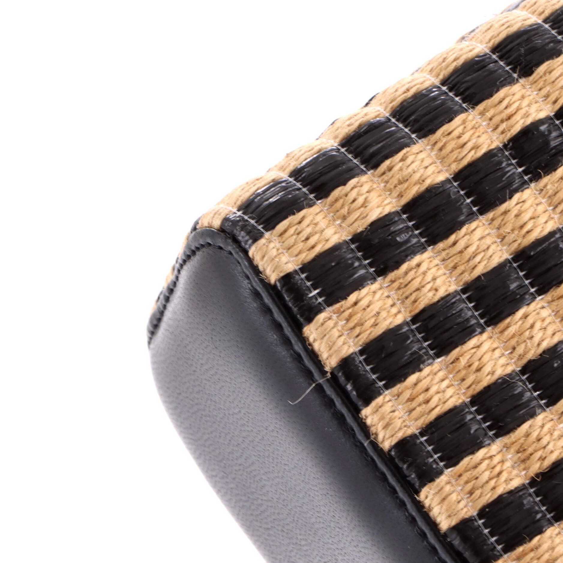 Chanel Classic Vanity Case with Chain Size ONE SIZE - 7 Thumbnail