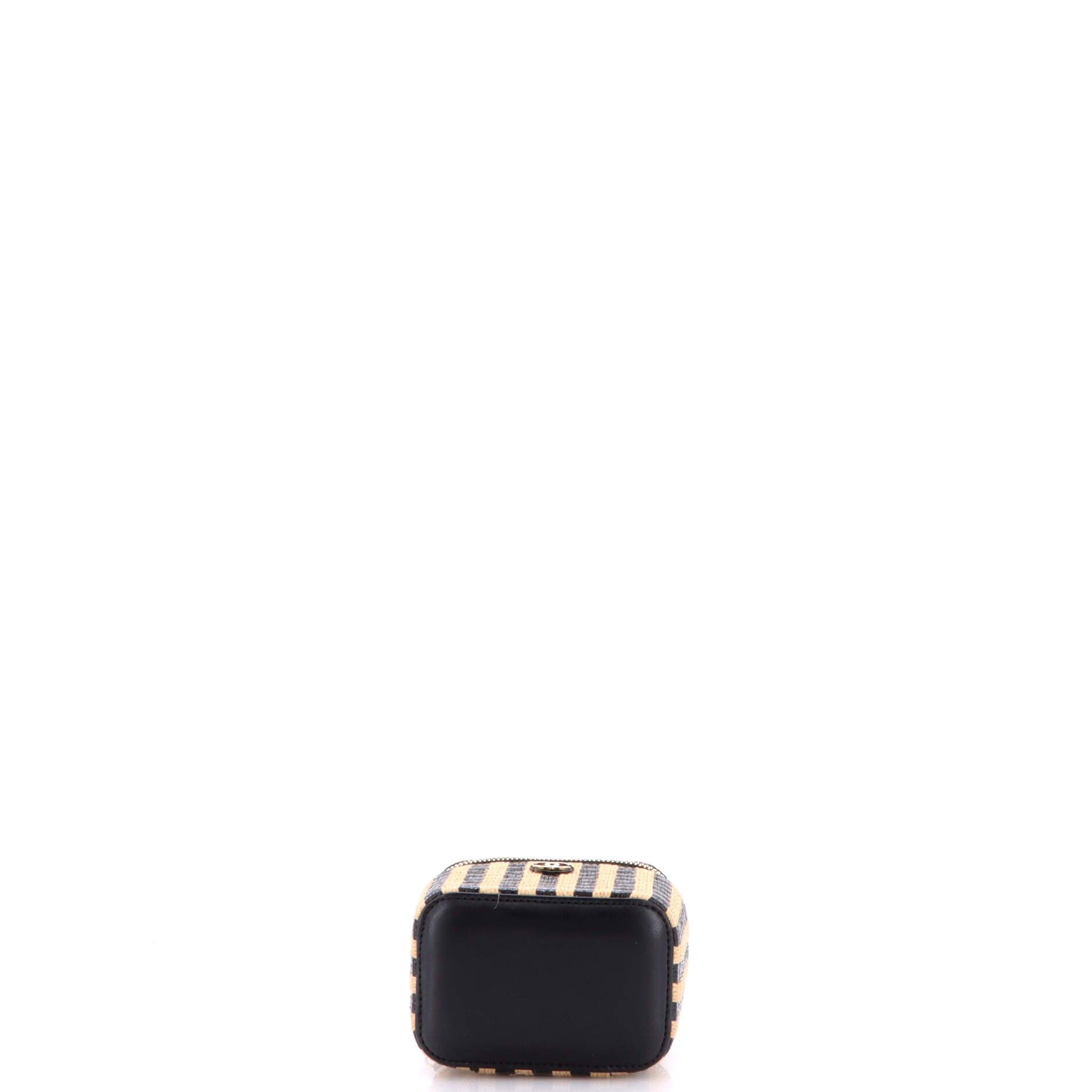 Chanel Classic Vanity Case with Chain Size ONE SIZE - 5 Thumbnail