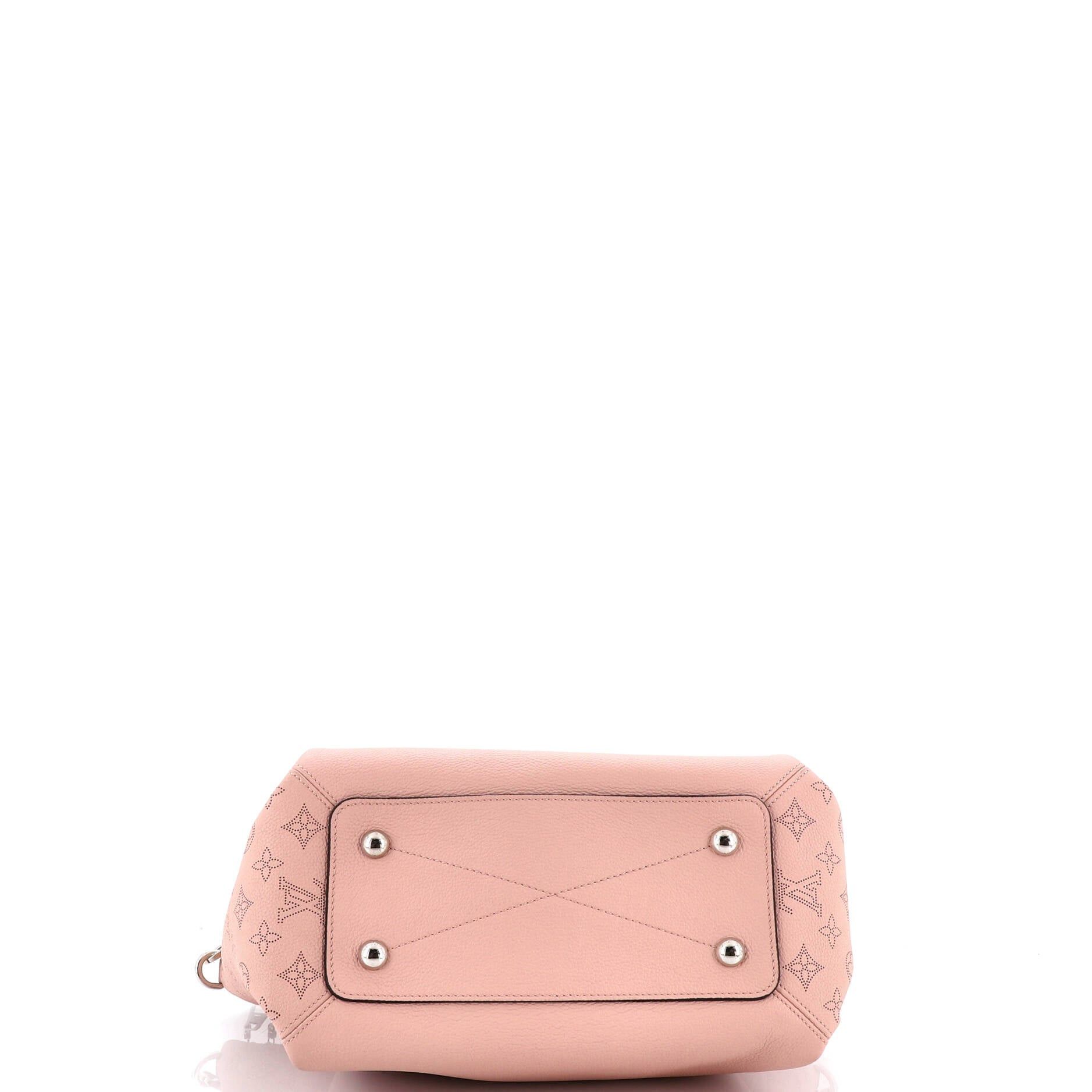 Louis Vuitton Haumea Handbag Size ONE SIZE - 4 Thumbnail
