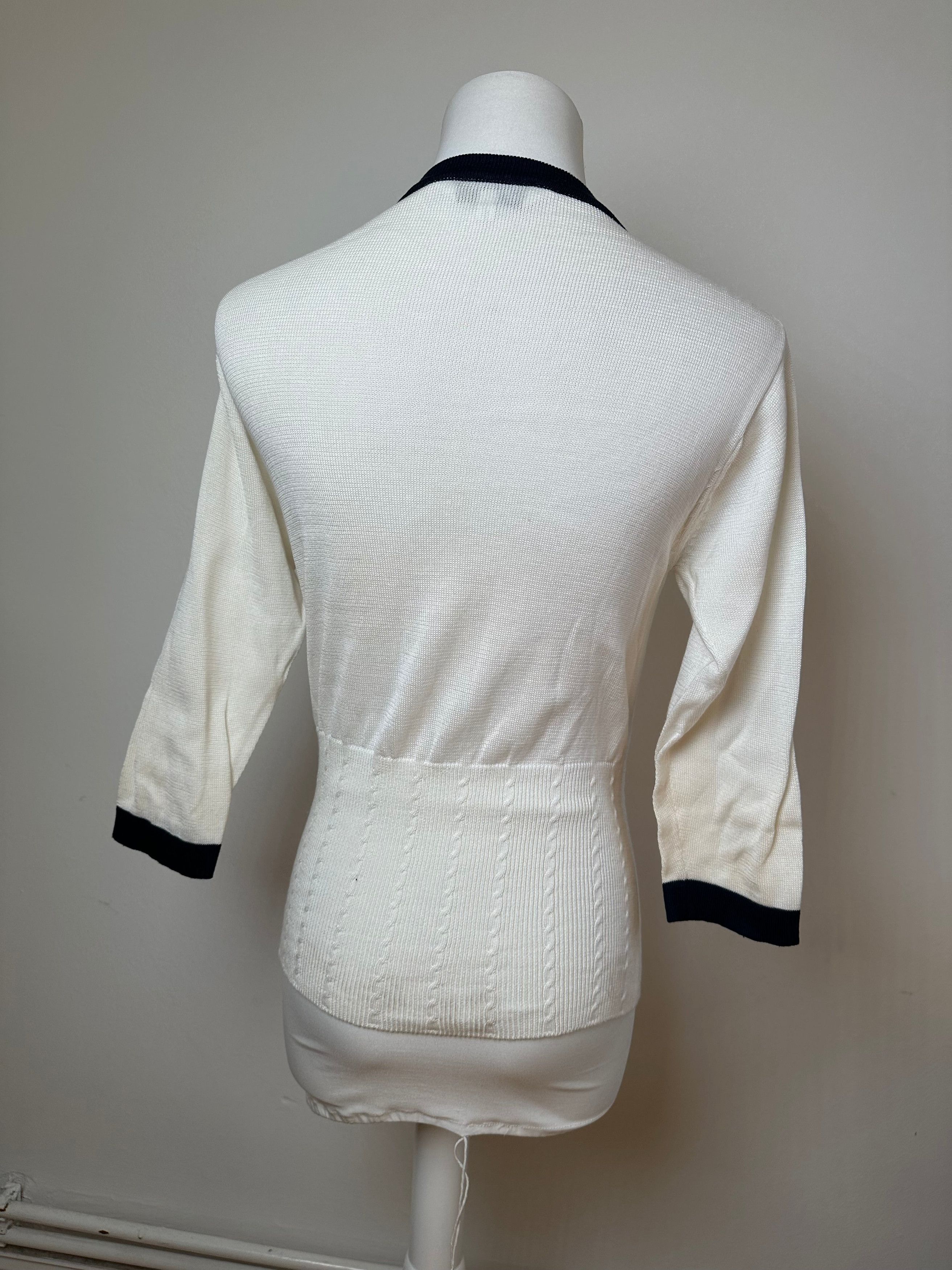 Dior Vintage Sports Crewneck Sweater Cream Navy M Size M / US 6-8 / IT 42-44 - 10 Thumbnail