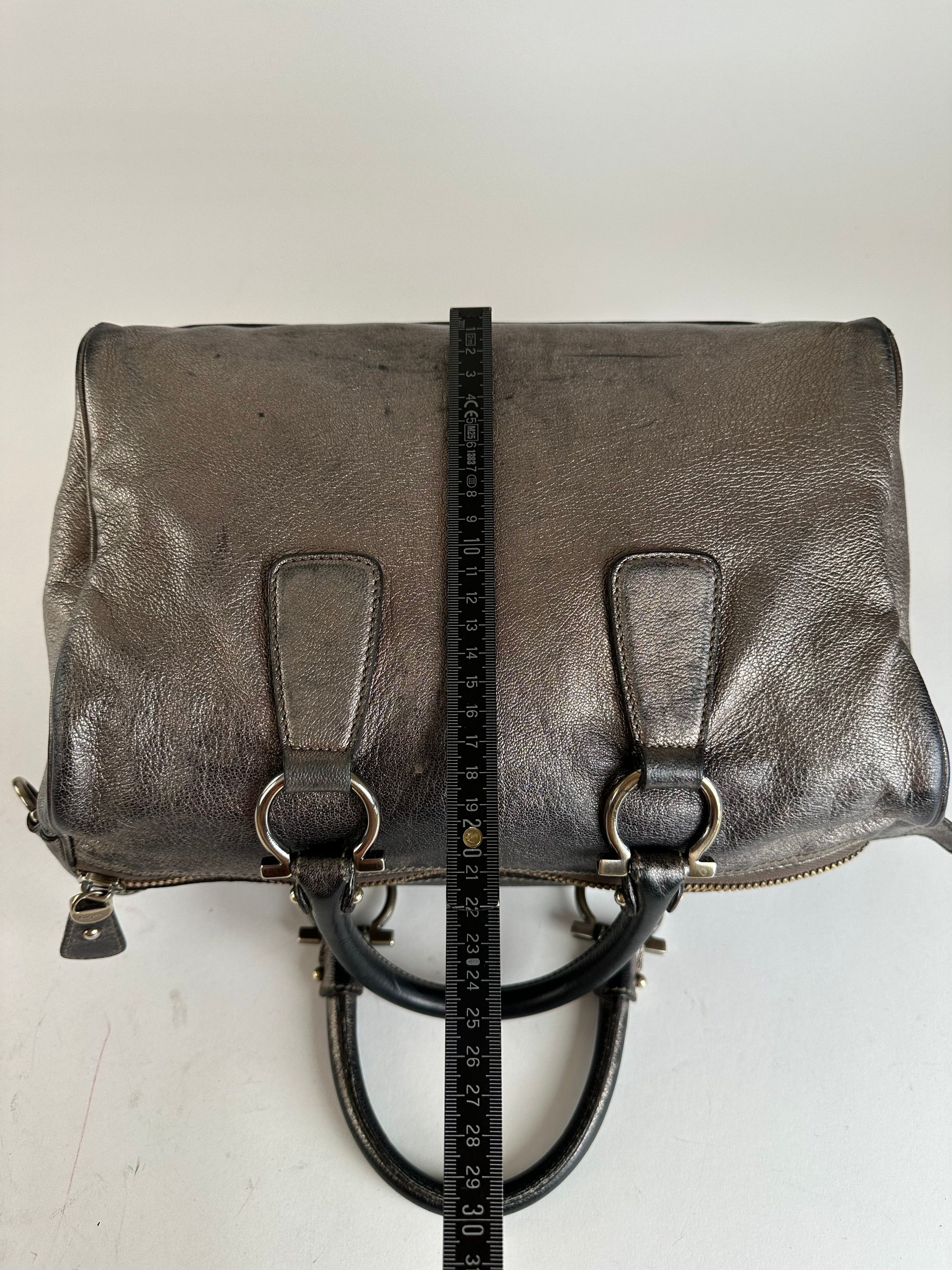 Salvatore Ferragamo Vintage Gancini Leather Bowling Bag Anthracite Size ONE SIZE - 11 Thumbnail