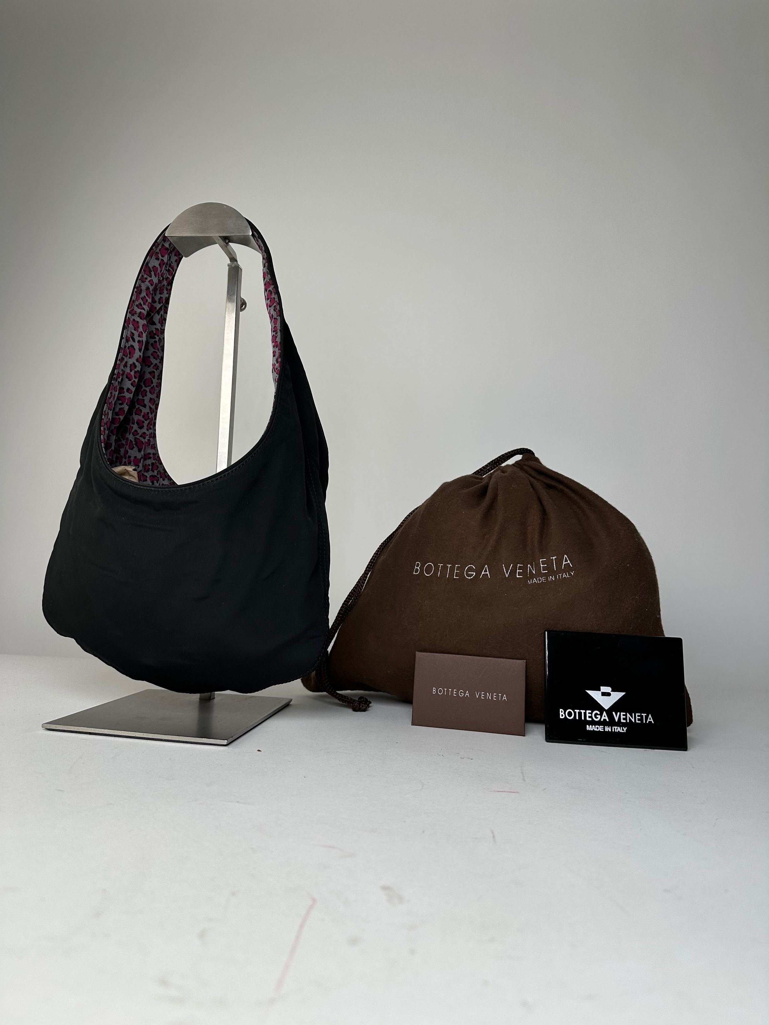 Bottega Veneta Vintage Reversible Nylon Hobo Bag Leopard Pink Black Size ONE SIZE - 15 Thumbnail