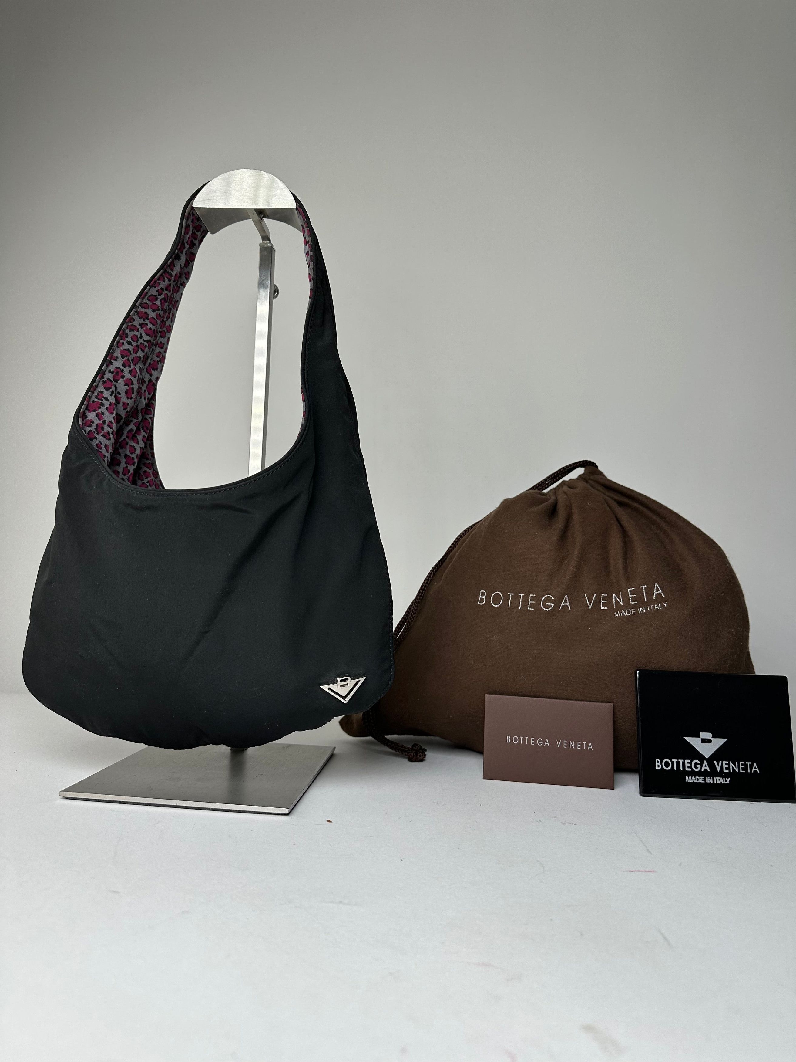 Bottega Veneta Vintage Reversible Nylon Hobo Bag Leopard Pink Black Size ONE SIZE - 5 Thumbnail