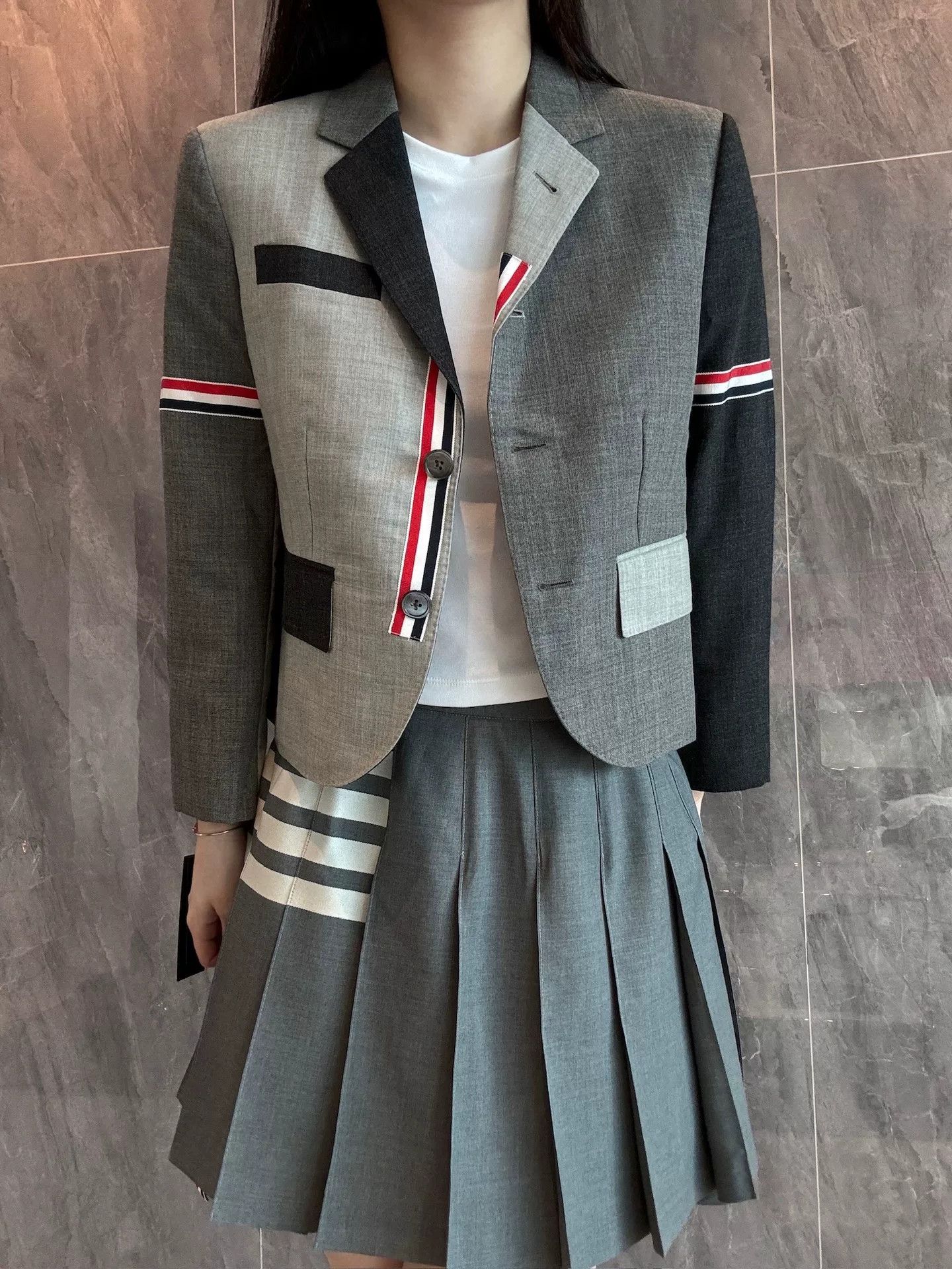 Thom Browne Thom Browne Women's Double Badge Colorblock Blazer Size M / US 6-8 / IT 42-44 - 6 Thumbnail