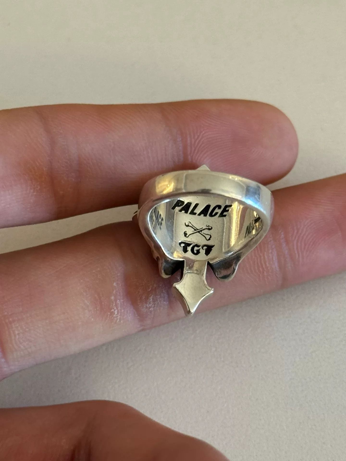 The Great Frog The Great Frog Skull Cross Ring Size ONE SIZE - 3 Thumbnail