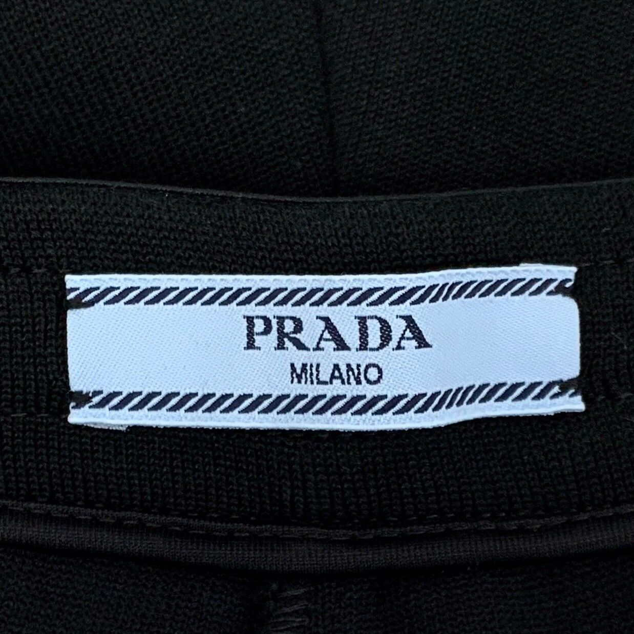 Prada Prada 2023 Logo Lettering Black Shorts Size US 34 / EU 50 - 6 Thumbnail