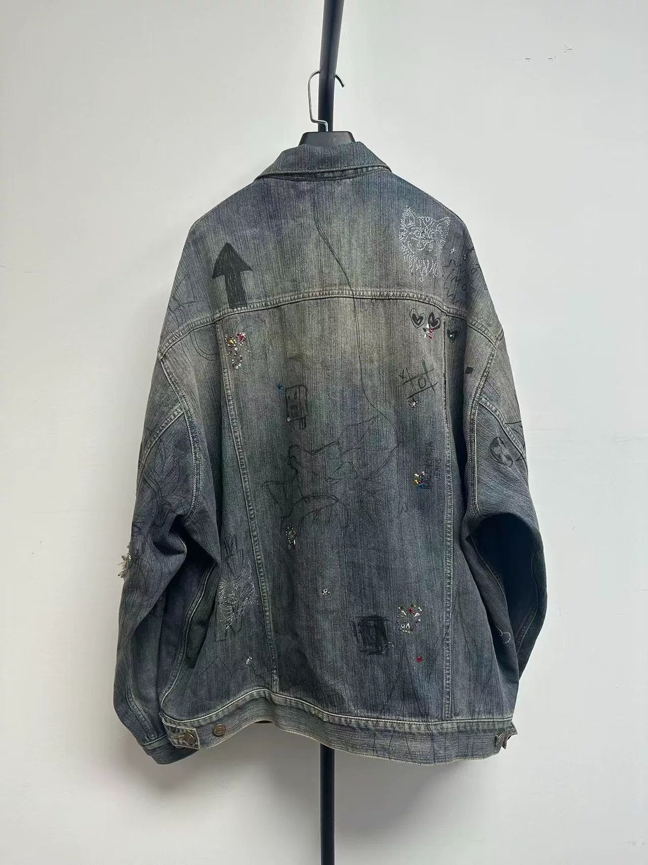 Balenciaga Balenciaga Blue Washed Graffiti Denim Jacket Size US M / EU 48-50 / 2 - 2 Thumbnail