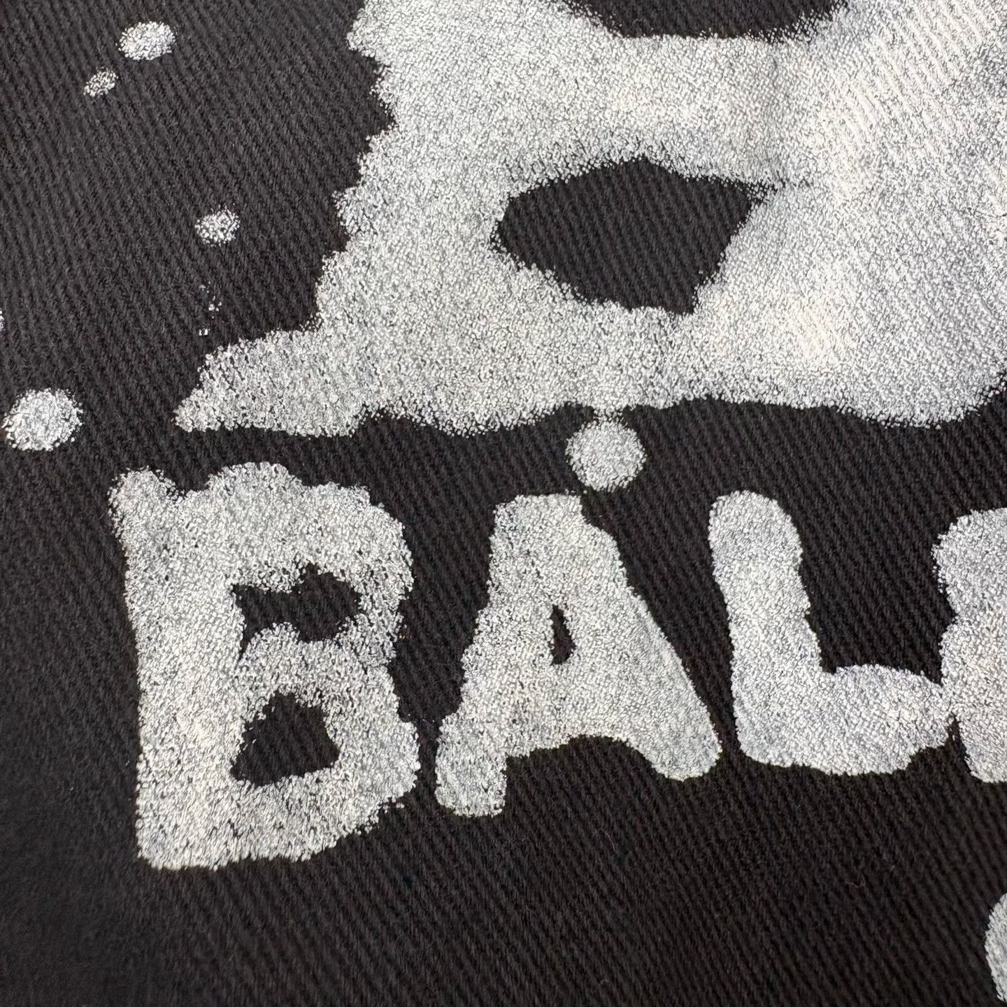 Balenciaga BALENCIAGA Graffiti Logo Denim Jacket Size US L / EU 52-54 / 3 - 6 Thumbnail