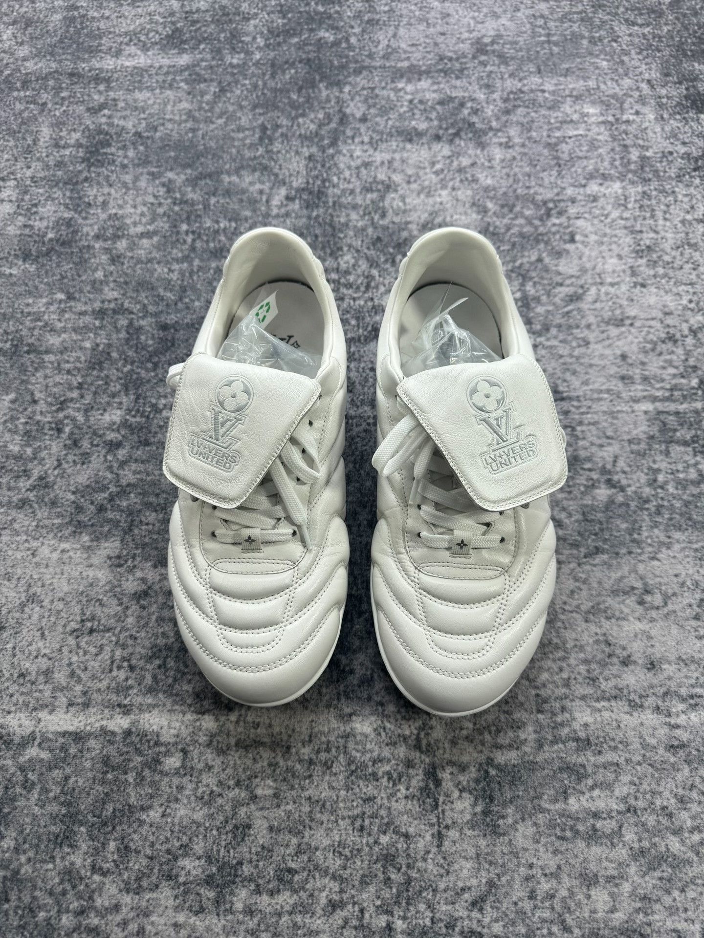 Louis Vuitton Louis Vuitton White Soccer Shoes Size US 7 / EU 40 - 2 Thumbnail