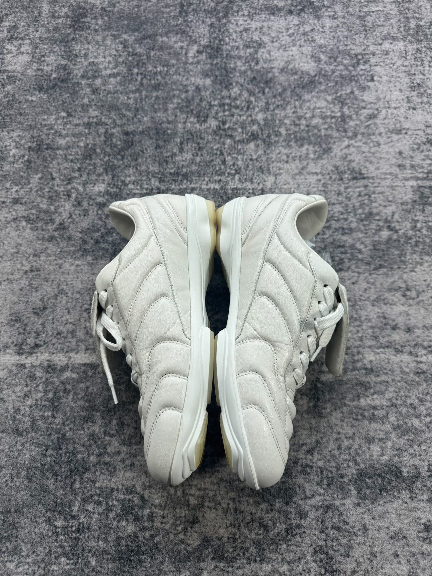 Louis Vuitton Louis Vuitton White Soccer Shoes Size US 7 / EU 40 - 4 Thumbnail