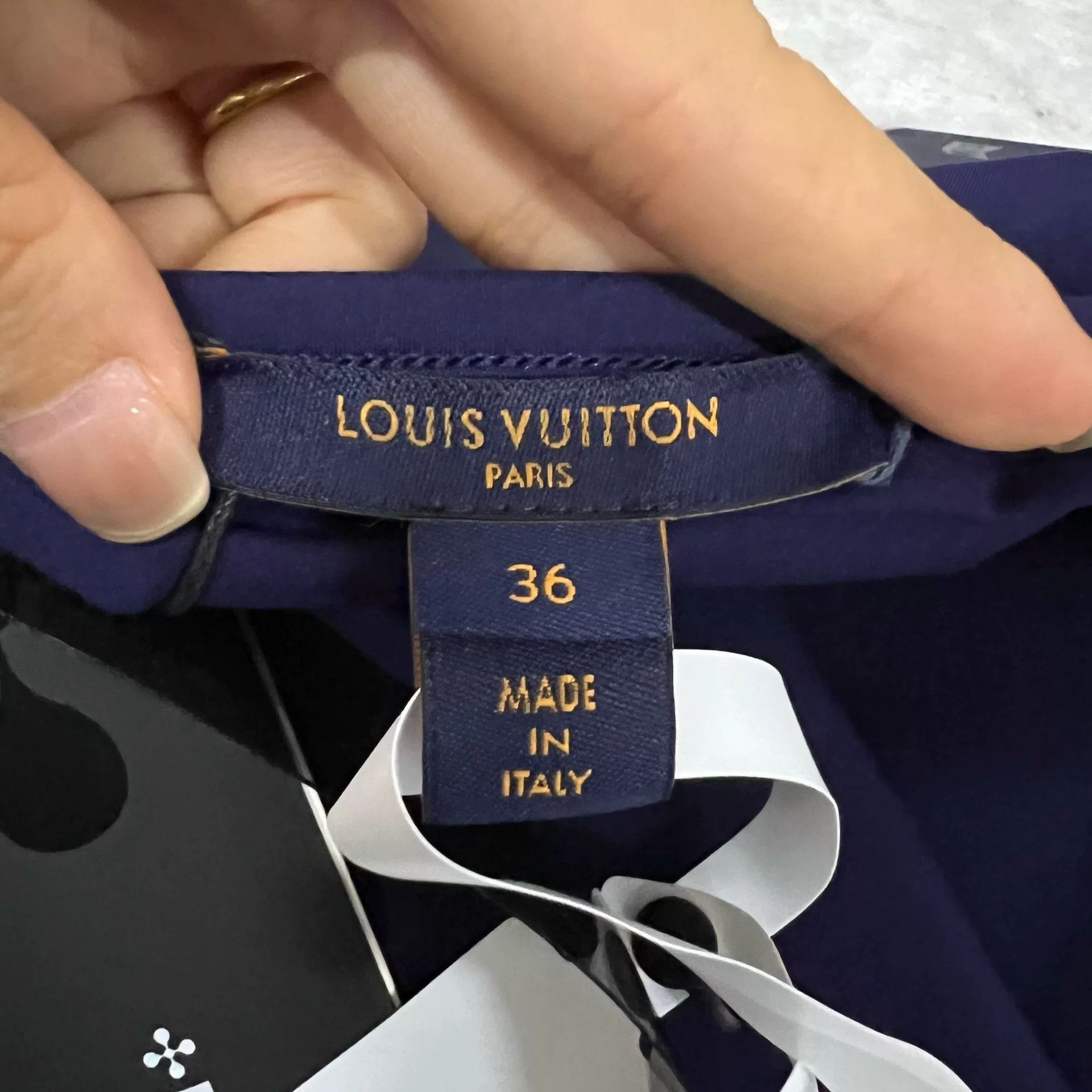 Louis Vuitton Louis Vuitton Badge Slim-Fit Bodysuit Size XS / US 0-2 / IT 36-38 - 3 Thumbnail