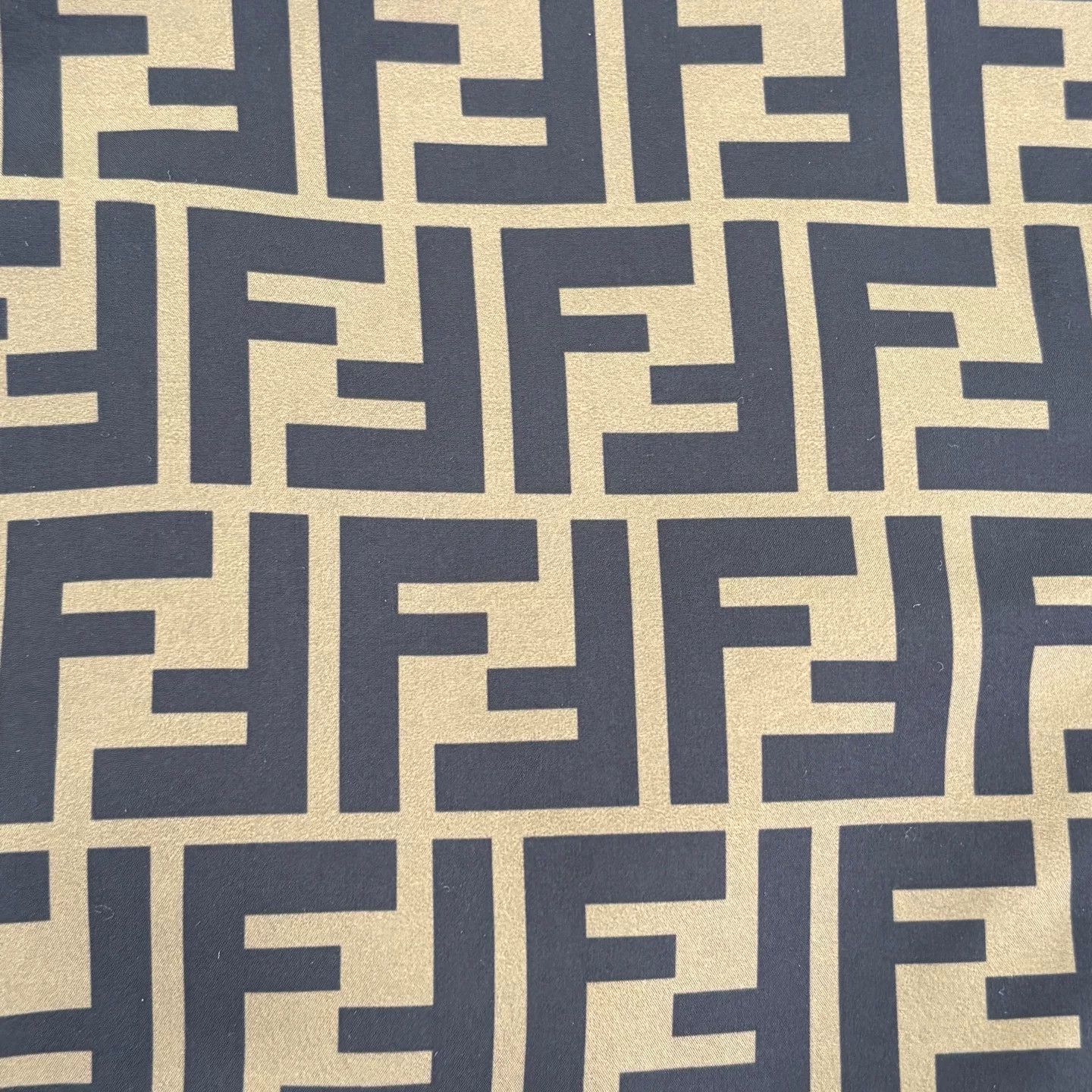 Fendi Fendi Double-Sided Full Logo Print Vest Size US M / EU 48-50 / 2 - 7 Thumbnail