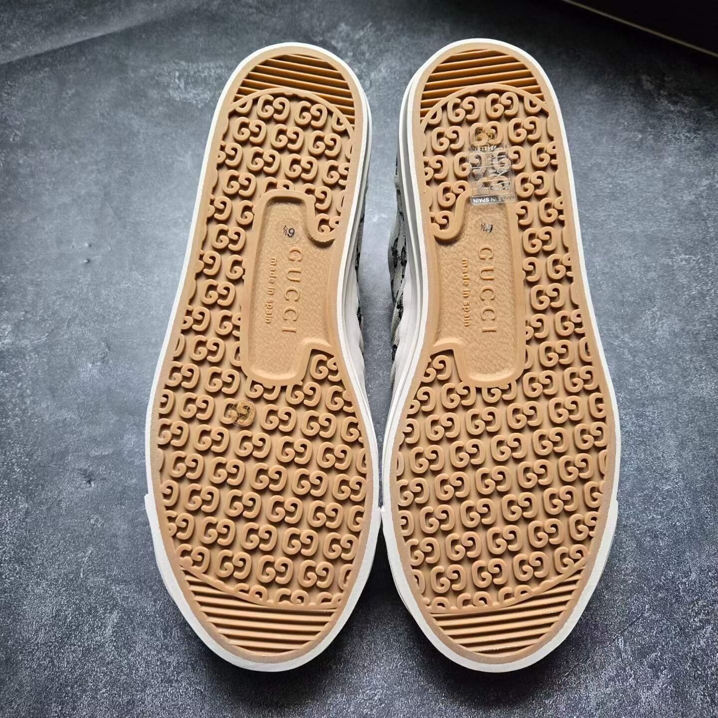 Gucci Gucci GG Pattern Dirty Biscuit Sneakers Size US 7.5 / EU 40-41 - 6 Thumbnail