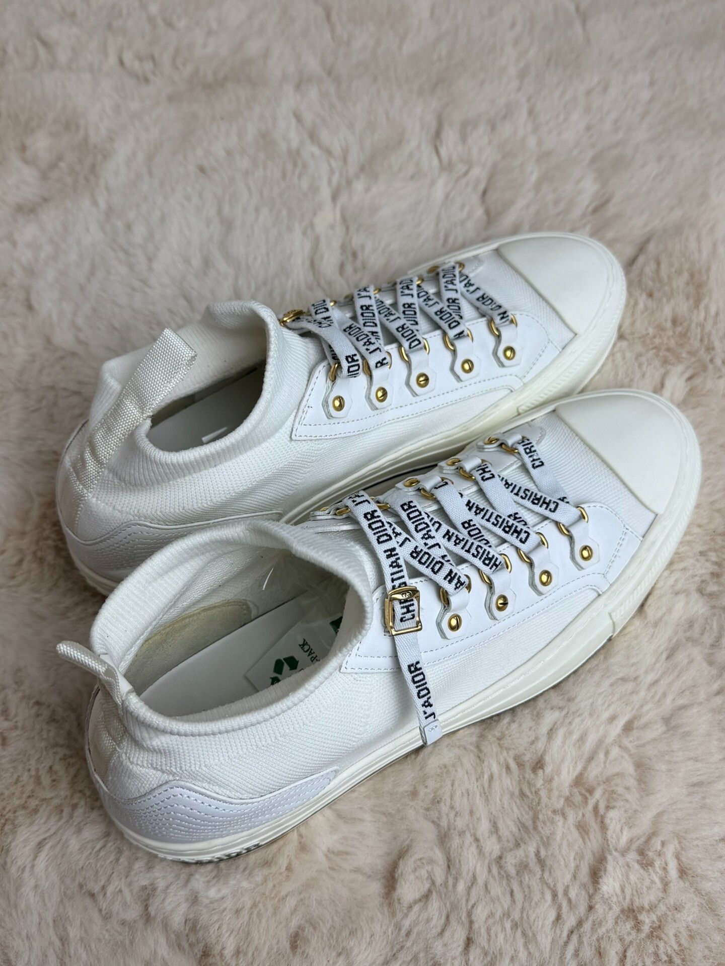 Dior Dior Canvas White Lowtop Sneakers us_9 Women Size US 9 / IT 39 - 2 Thumbnail
