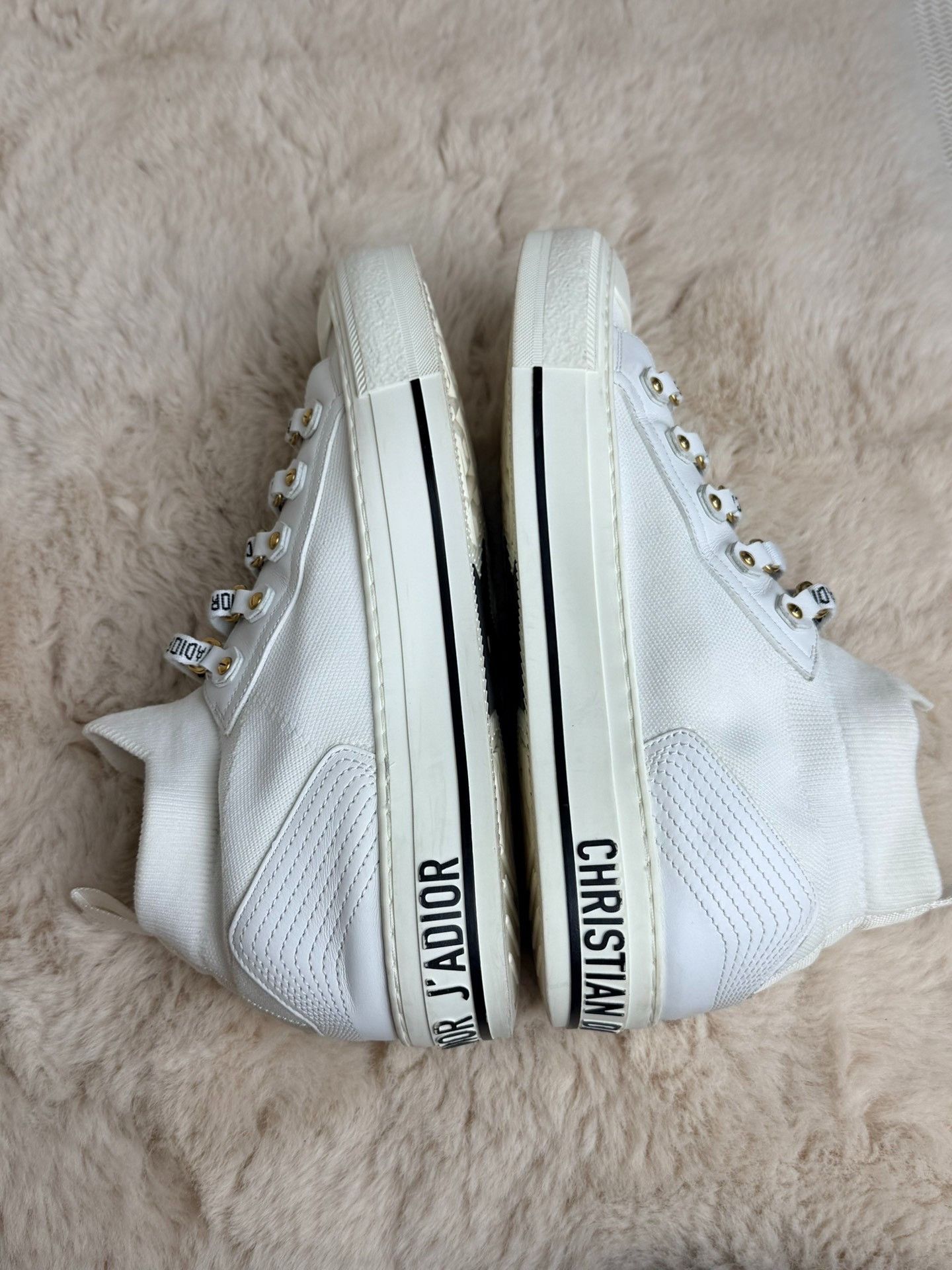 Dior Dior Canvas White Lowtop Sneakers us_9 Women Size US 9 / IT 39 - 6 Thumbnail