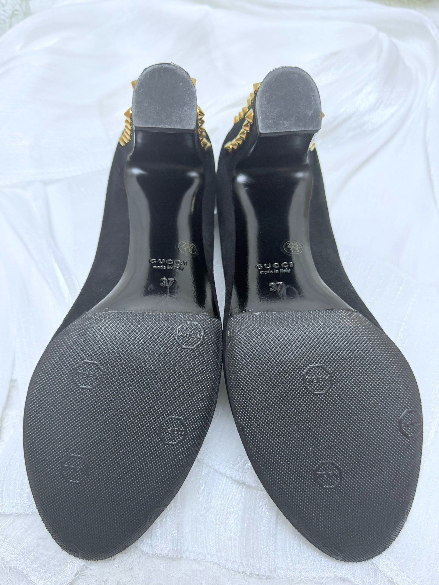 Gucci Gucci Black Lowtop Sneakers us_7 Women Size US 7 / IT 37 - 5 Thumbnail