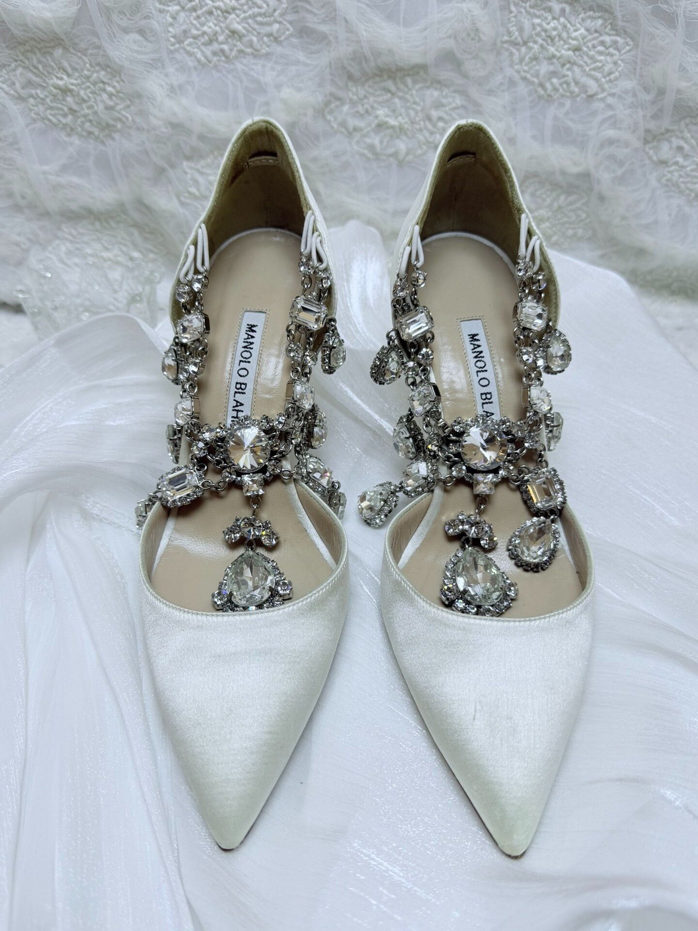 Manolo Blahnik Manolo Blahnik Limited White Lowtop Sneakers us_5-5 Women Size US 5.5 / IT 35.5 - 3 Thumbnail