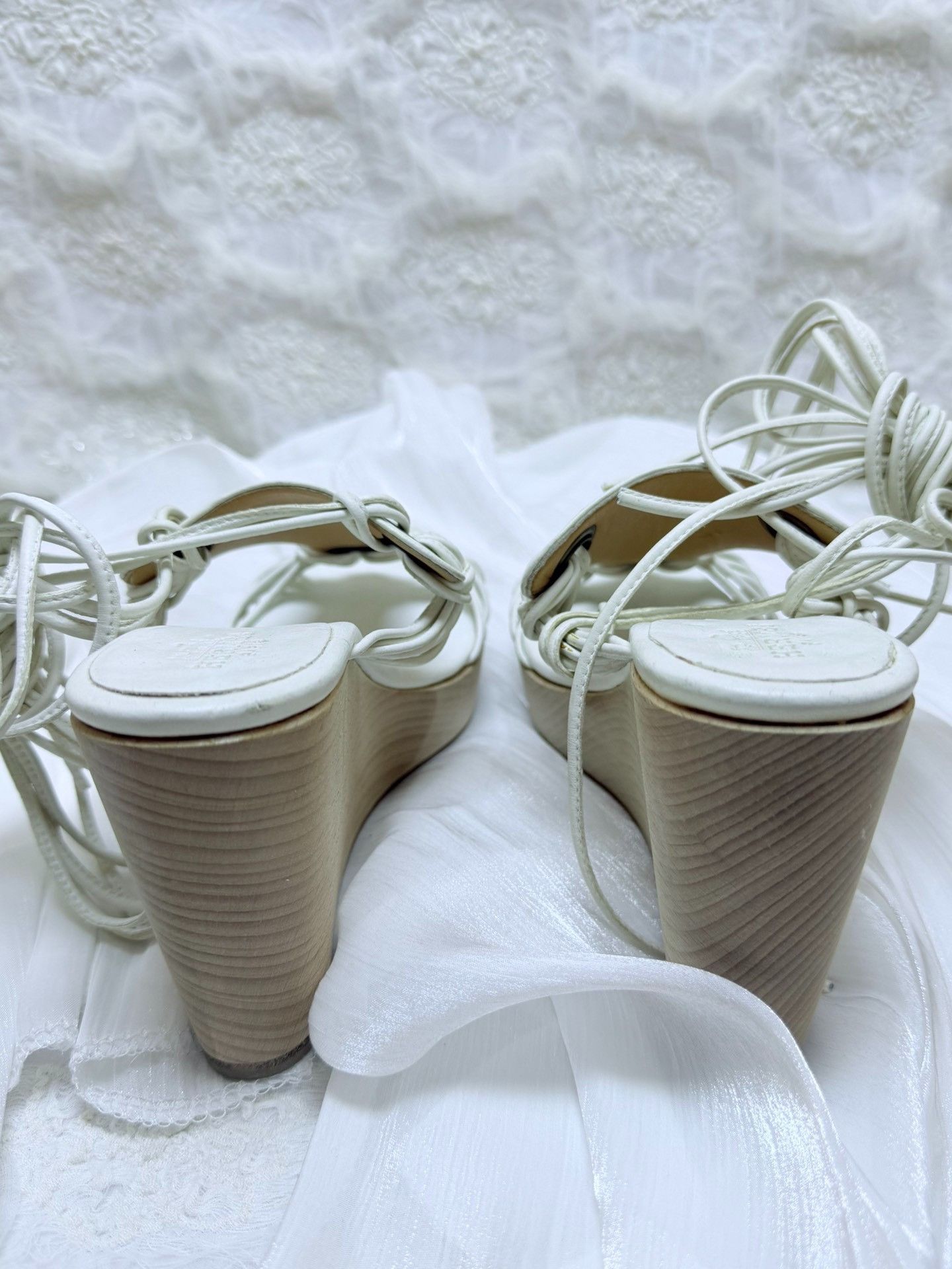 Hermes Hermes Leather White Sandals us_6 Women Size US 6 / IT 36 - 4 Thumbnail