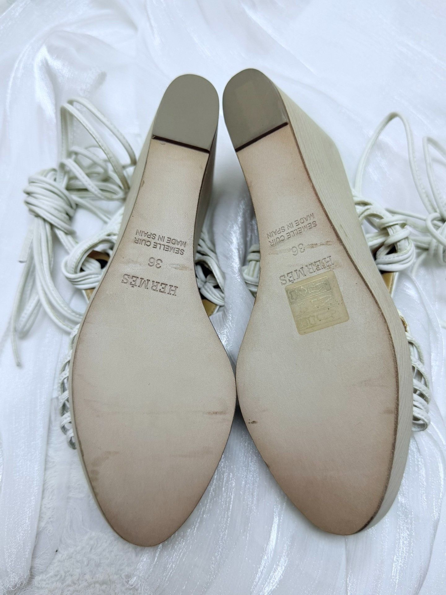 Hermes Hermes Leather White Sandals us_6 Women Size US 6 / IT 36 - 7 Thumbnail