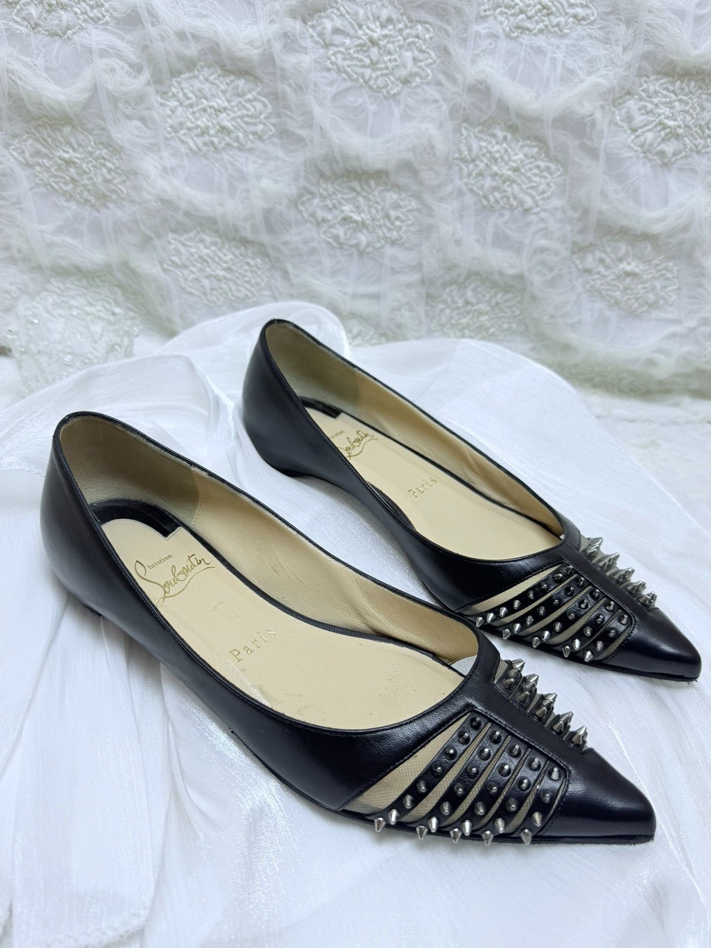 Christian Louboutin Christian Louboutin Leather Black Lowtop Sneakers Women Size US 6.5 / IT 36.5 - 2 Thumbnail