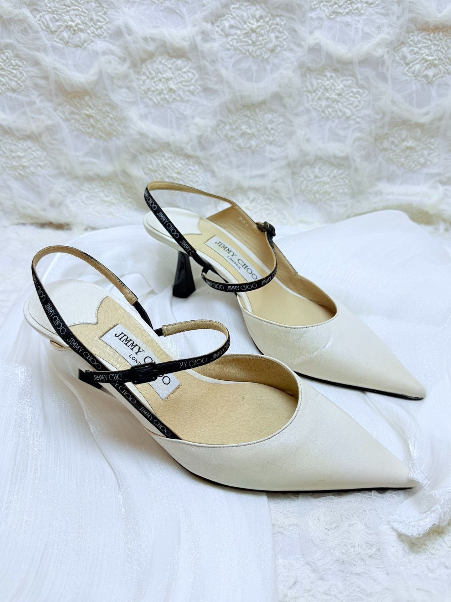 Jimmy Choo Jimmy Choo White Lowtop Sneakers us_7-5 Women Size US 7.5 / IT 37.5 - 2 Thumbnail