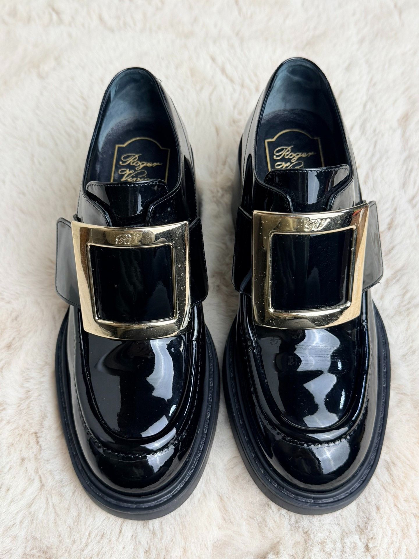 Roger Vivier Roger Vivier Retro Black Lowtop Sneakers us_5-5 Women Size US 5.5 / IT 35.5 - 3 Thumbnail